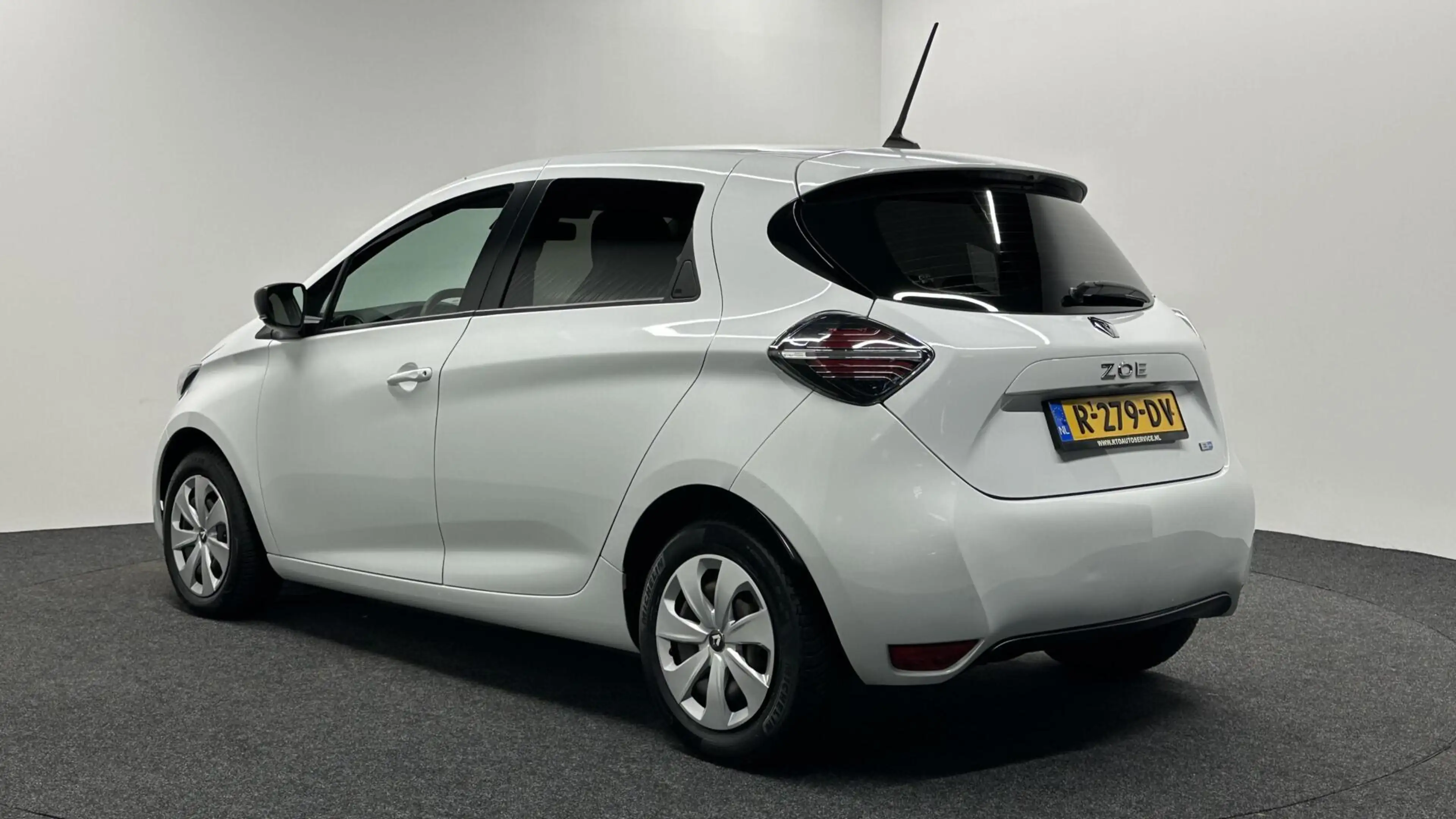 Renault ZOE R110 Life 52 kWh CARPLAY NAVI CRUISE KOOP ACCU. — photo 4