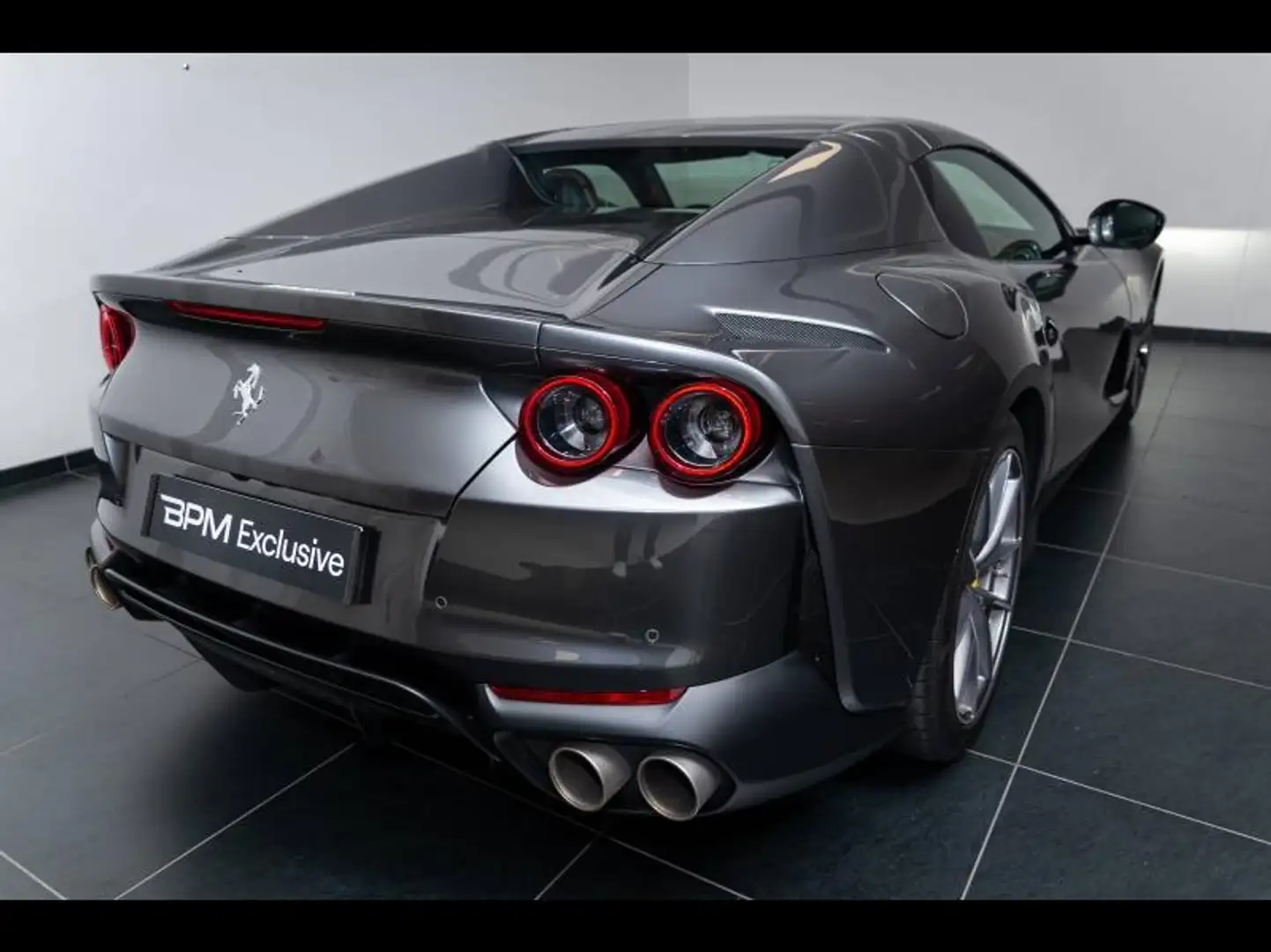 Ferrari 812 V12 6.5 800ch Gris - 2