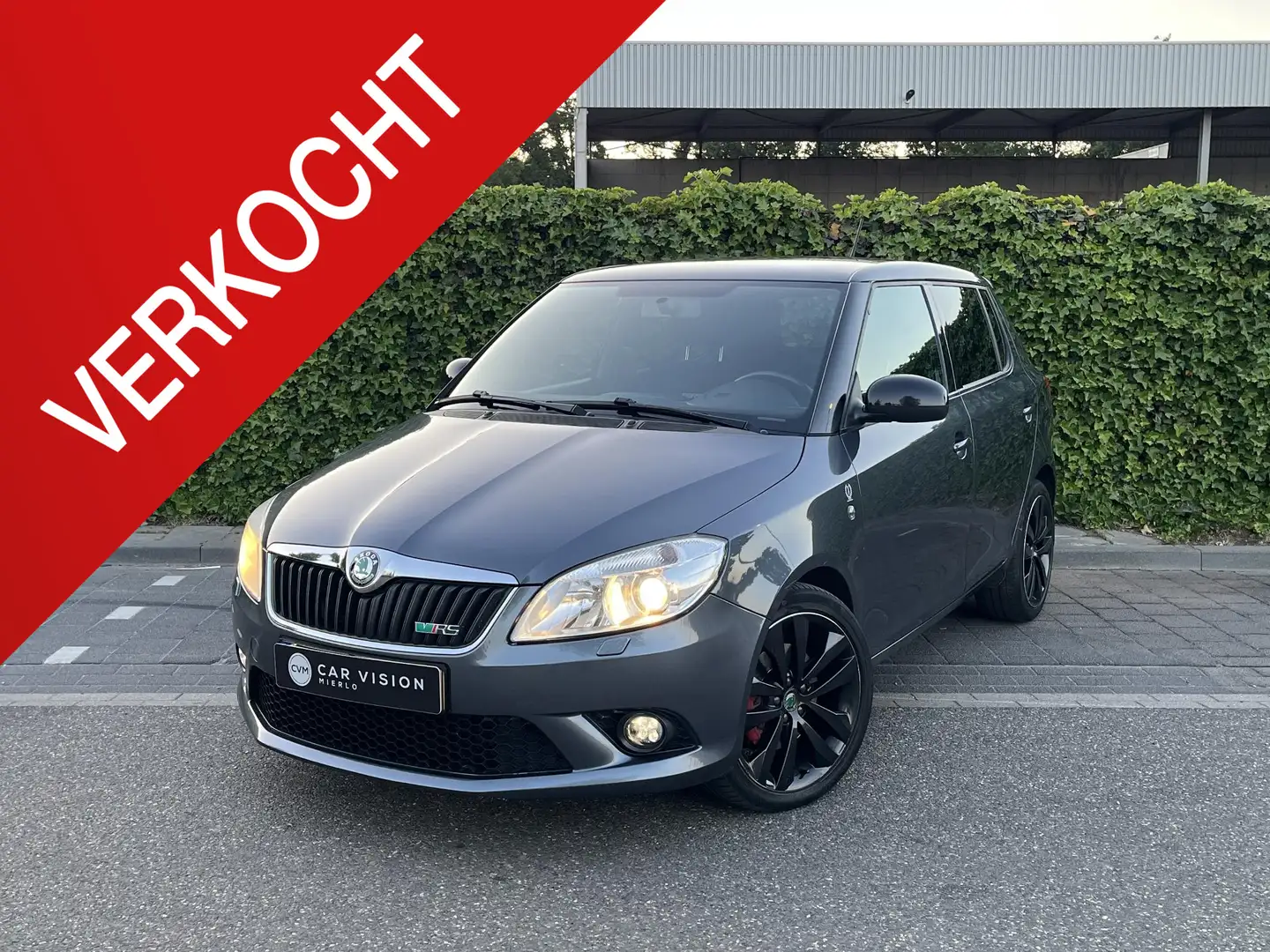 Skoda Fabia 1.4 TSI RS * Navi * DSG * Goed onderhouden * Сірий - 1