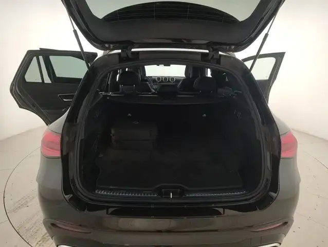 Mercedes-Benz 300 view 11