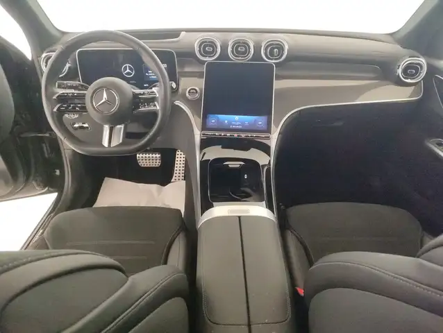 Mercedes-Benz 300 view 8