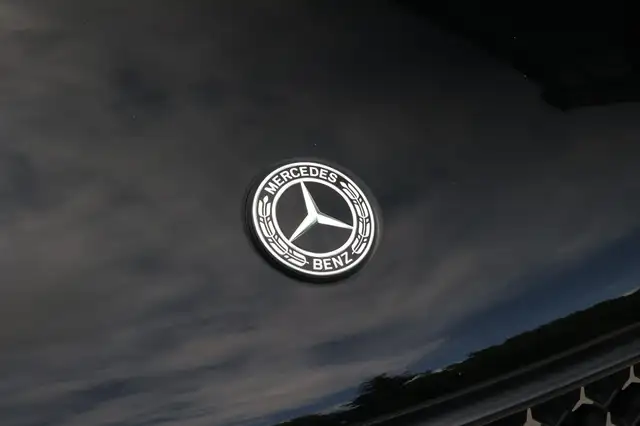 Mercedes-Benz GLC view 5
