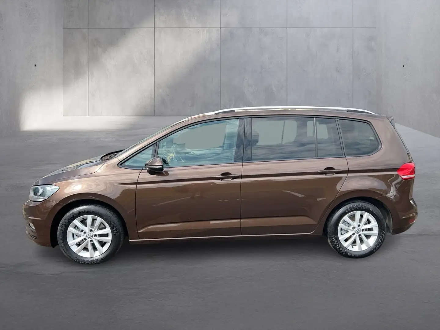 Volkswagen Touran Comfortline TDI SCR Braun - 2