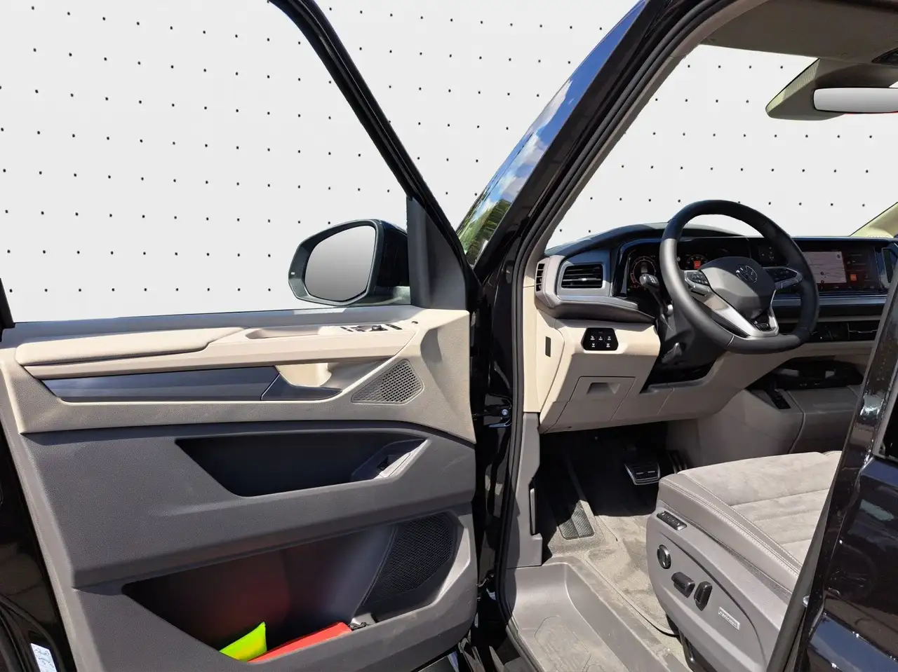 Volkswagen T7 Multivan GOAL TDI *AGR*Navi*AHK*Stand* 14