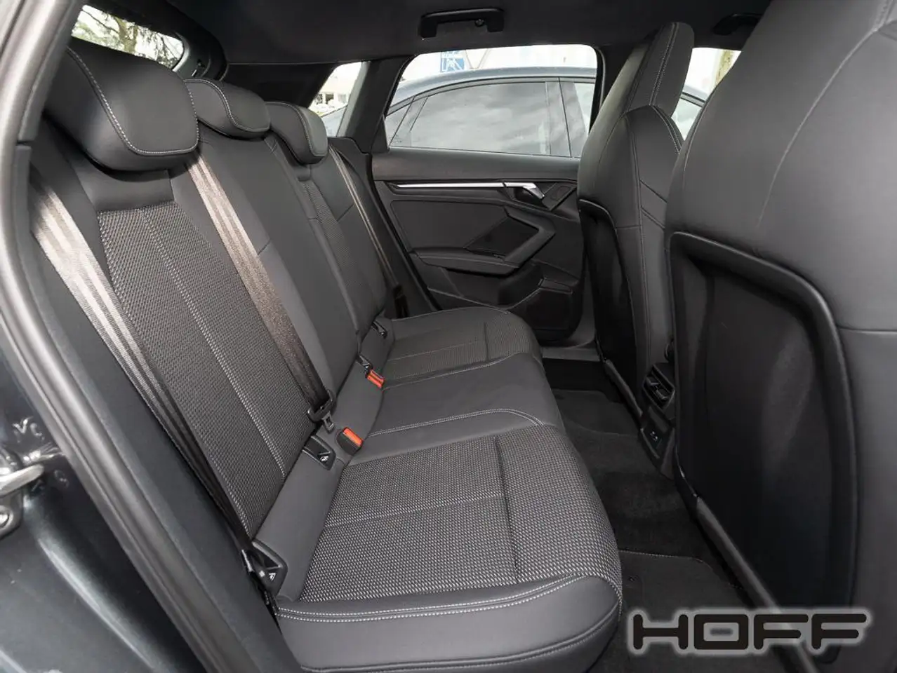 Audi A3 35 TFSI S line Pano APP, миниатюра 11