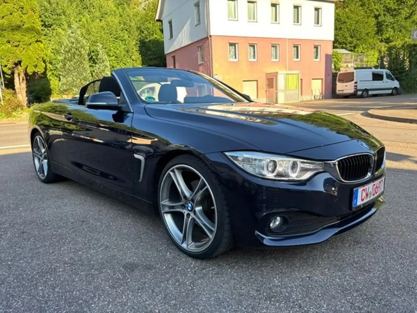 BMW 420 420 d Cabrio *SHZ*Kamera*Bi-Xenon*AHK Blau - 2