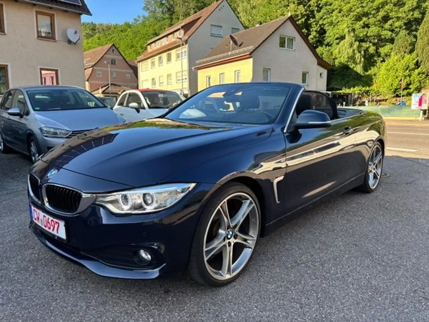 BMW 420 420 d Cabrio *SHZ*Kamera*Bi-Xenon*AHK Blau - 1