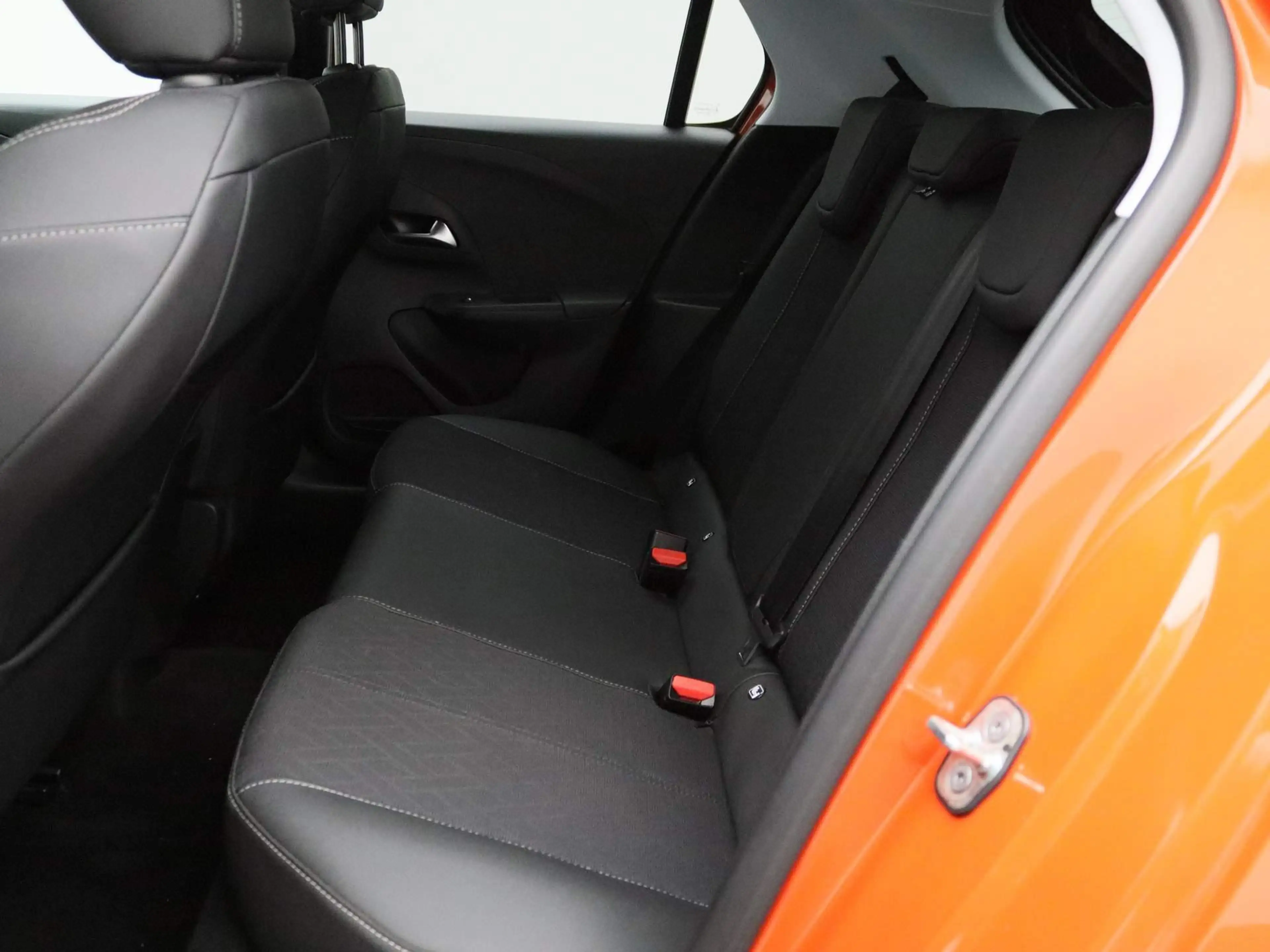 Opel Corsa-e Elegance 50 kWh | Navi | ECC | PDC | LMV | LED | C — photo 13