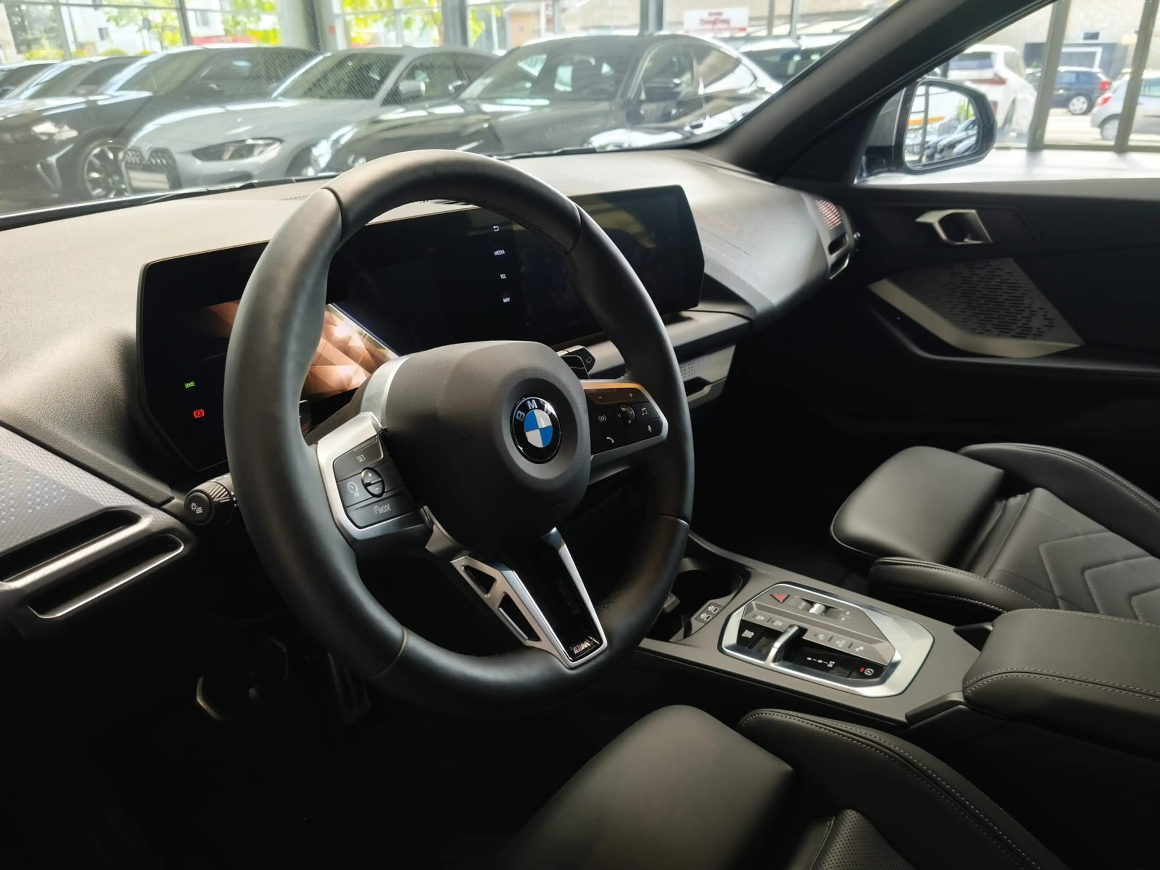 BMW 120 i M Sport Dr.As+/19"/ACC — photo 8