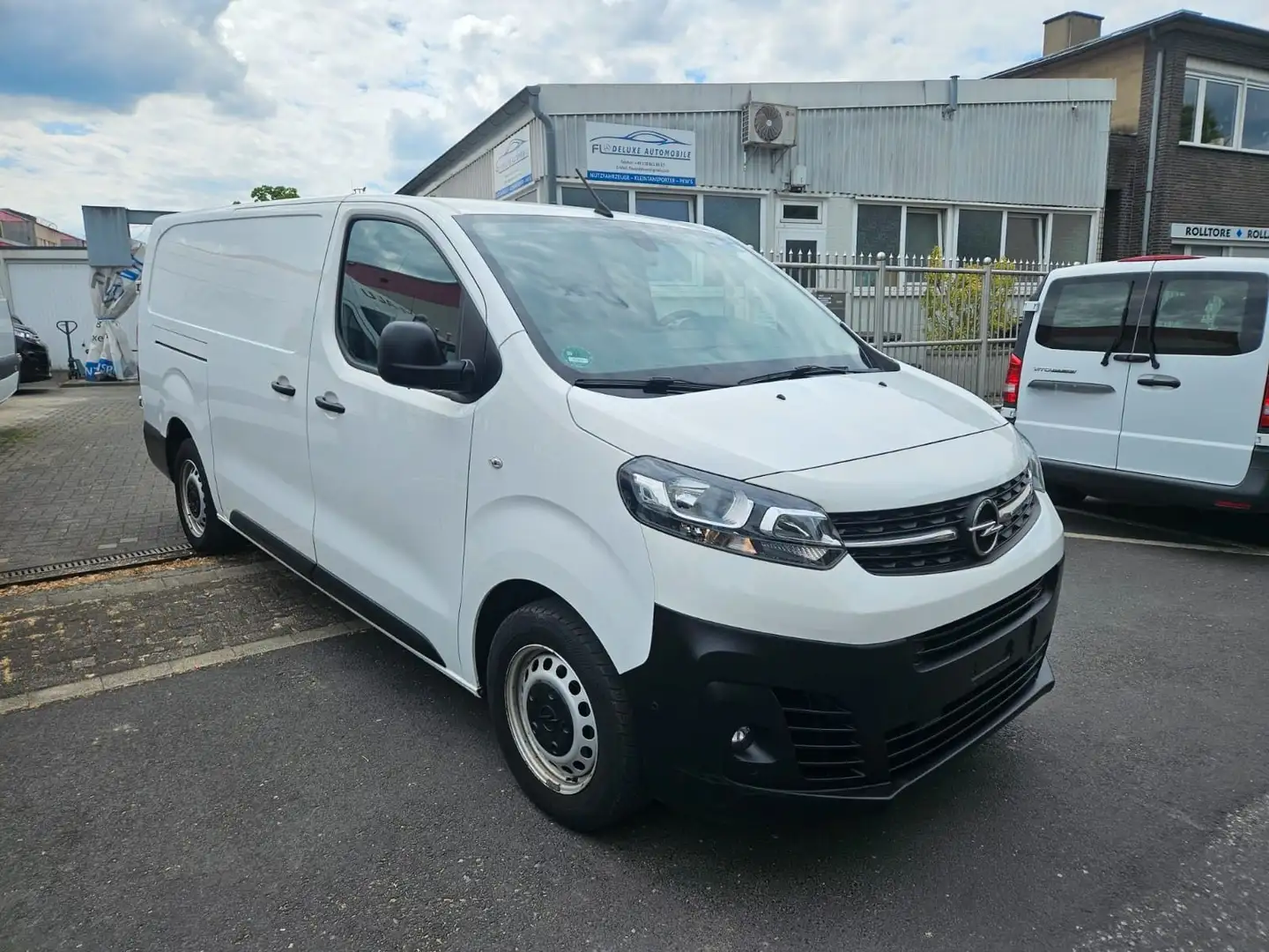 Opel Vivaro  2.0  Edition L3 3SITZE SORTIMO NAVI CAM Blanc - 1