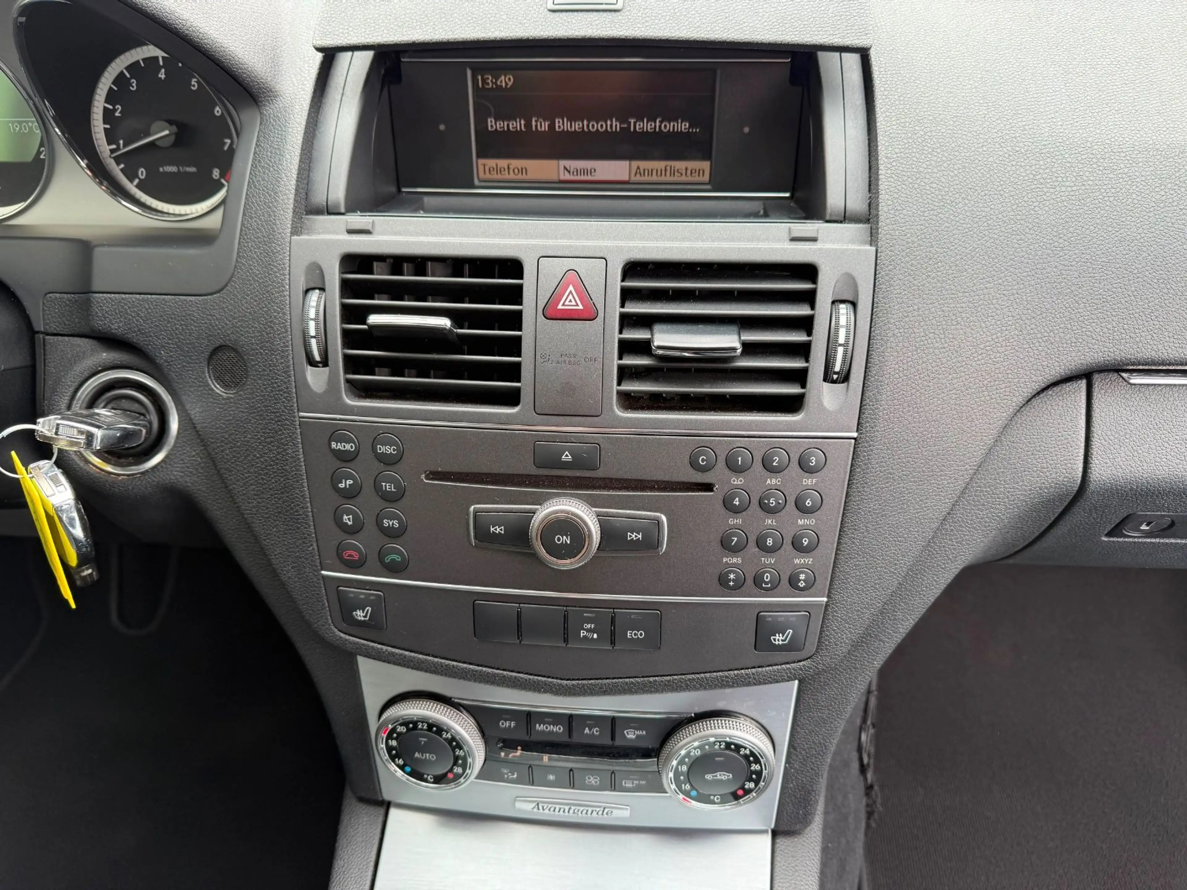 Mercedes-Benz C 180 CGI AMG BlueEfficiency 2.Hand*Leder*Garant — photo 13