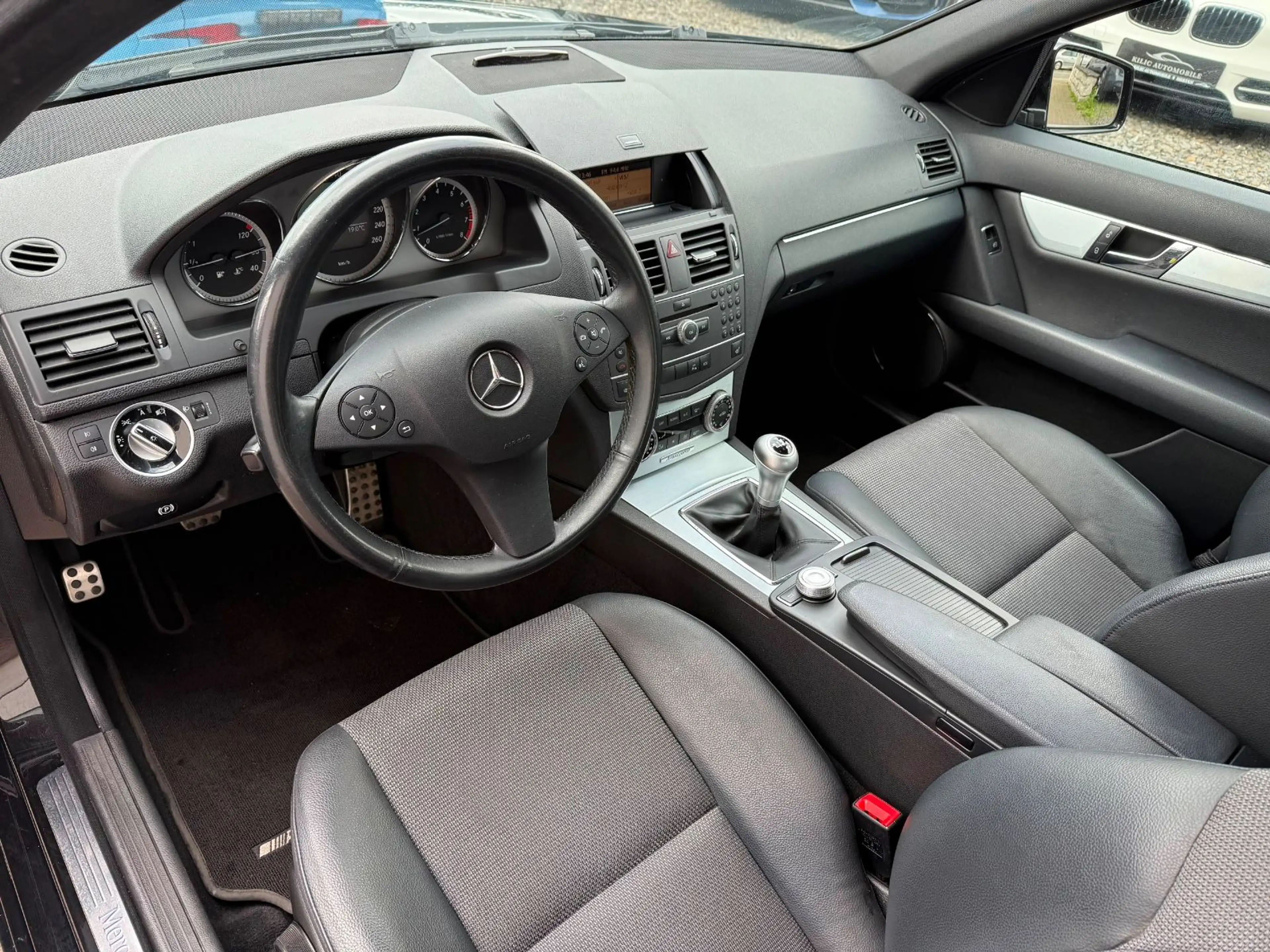 Mercedes-Benz C 180 CGI AMG BlueEfficiency 2.Hand*Leder*Garant — photo 10