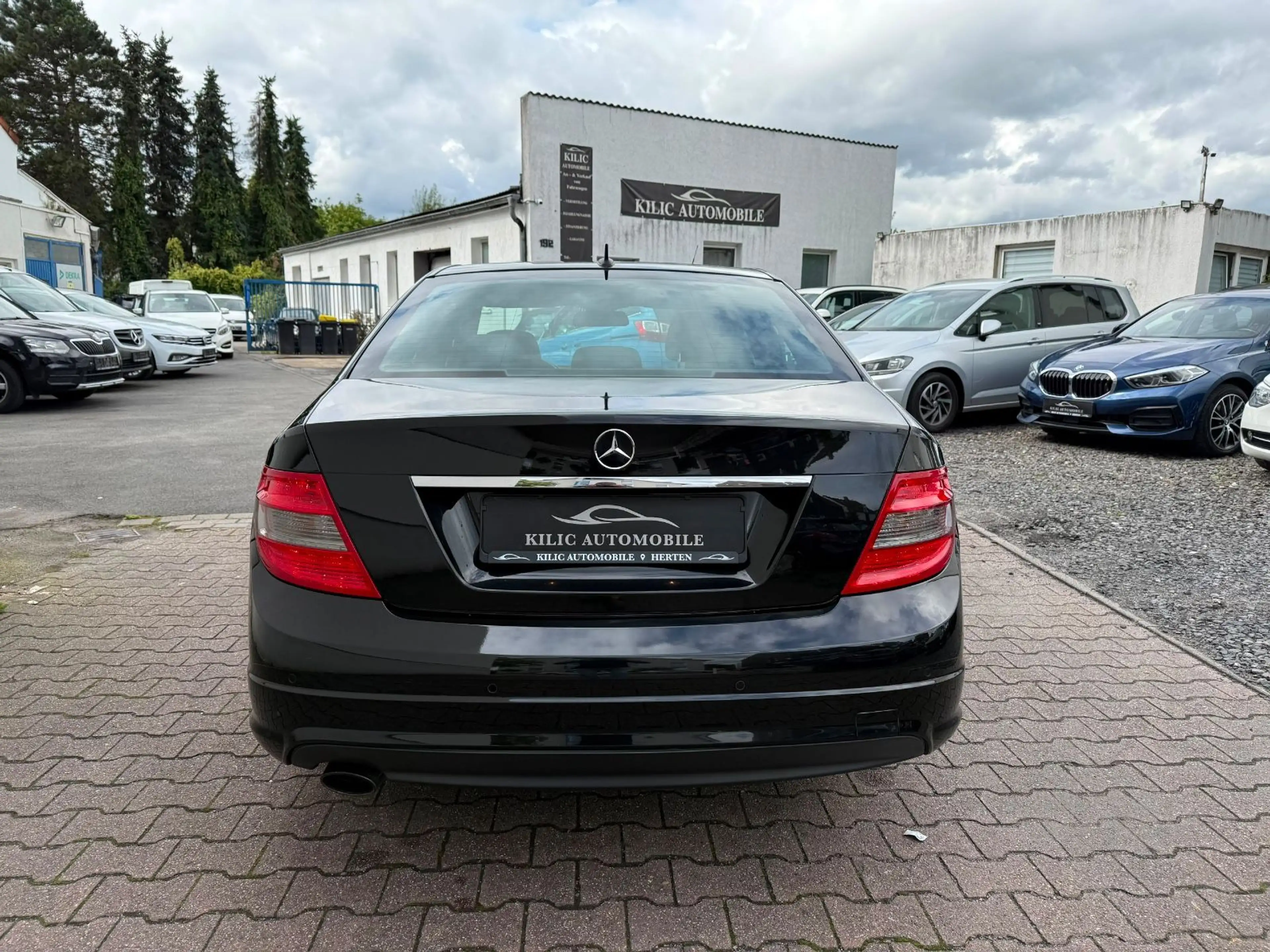 Mercedes-Benz C 180 CGI AMG BlueEfficiency 2.Hand*Leder*Garant — photo 7