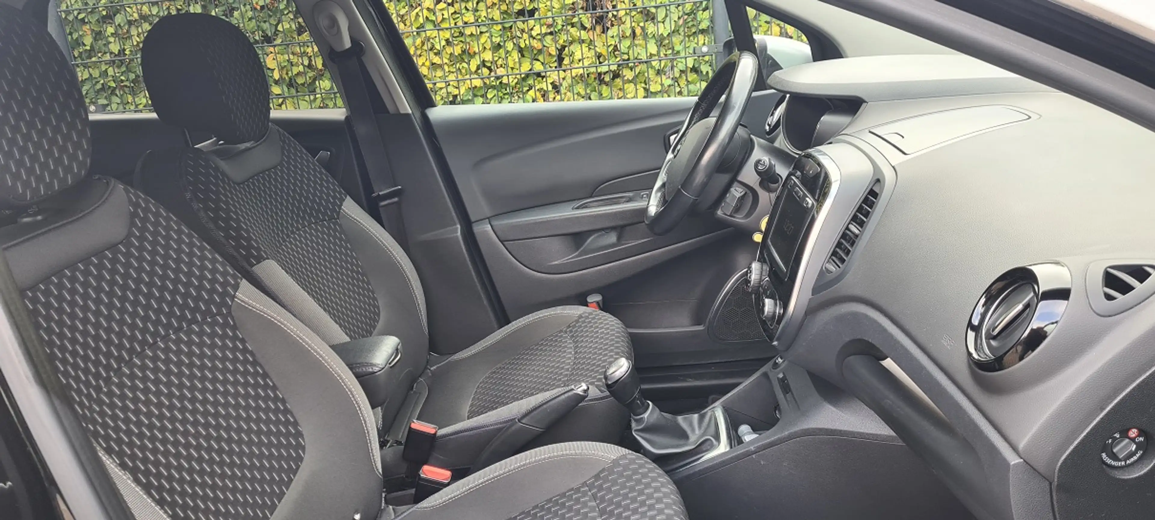 Renault Captur 0.9 TCe Intens ,Zeer nette auto !!! — photo 14