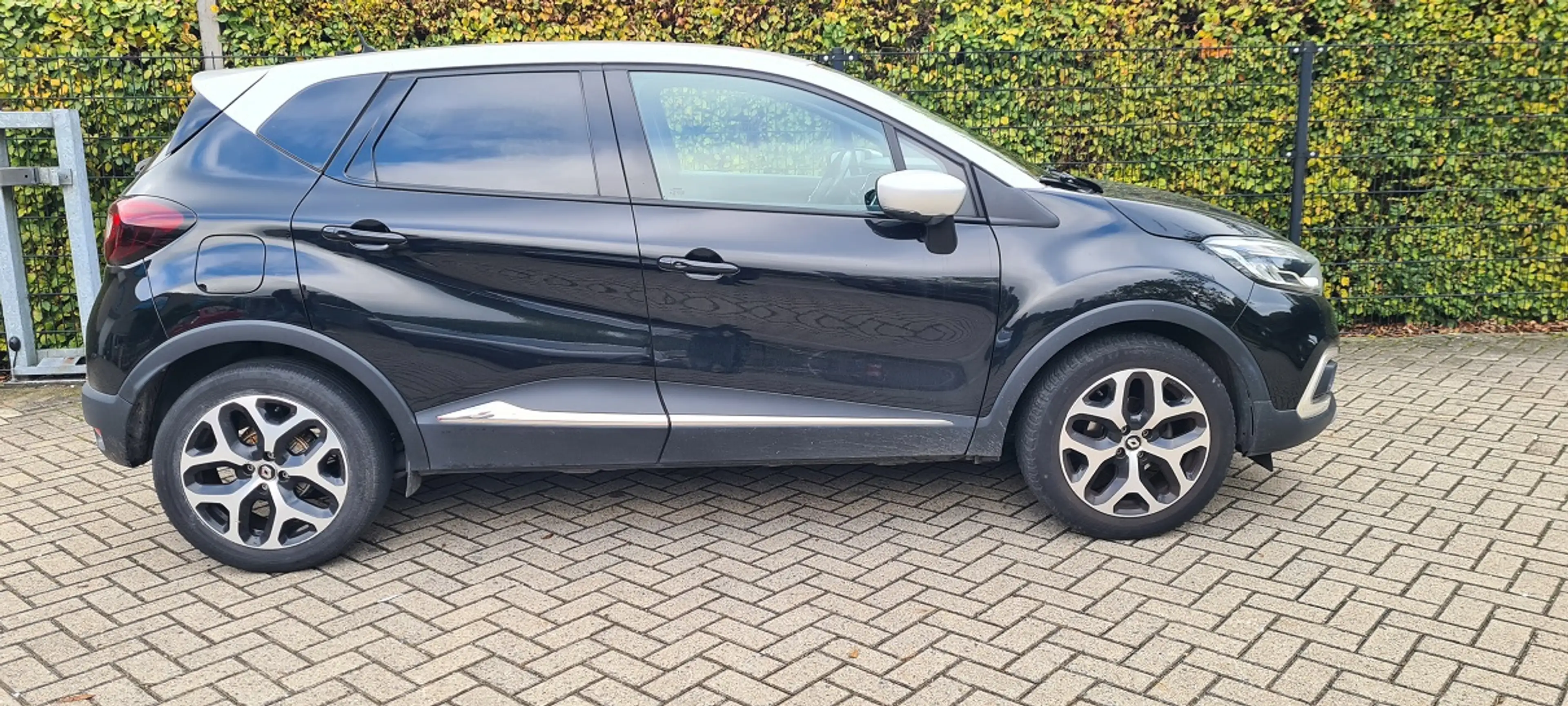 Renault Captur 0.9 TCe Intens ,Zeer nette auto !!! — photo 11