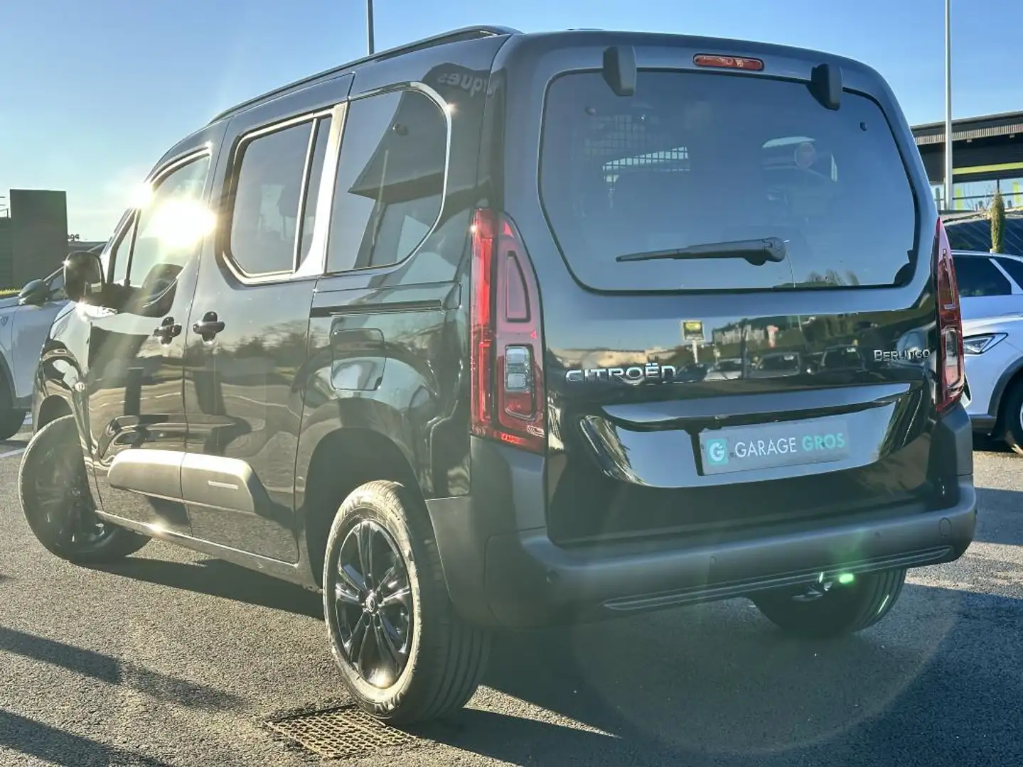 Citroen Berlingo Taille M BlueHDi 130 S&S EAT8 Max Noir - 2