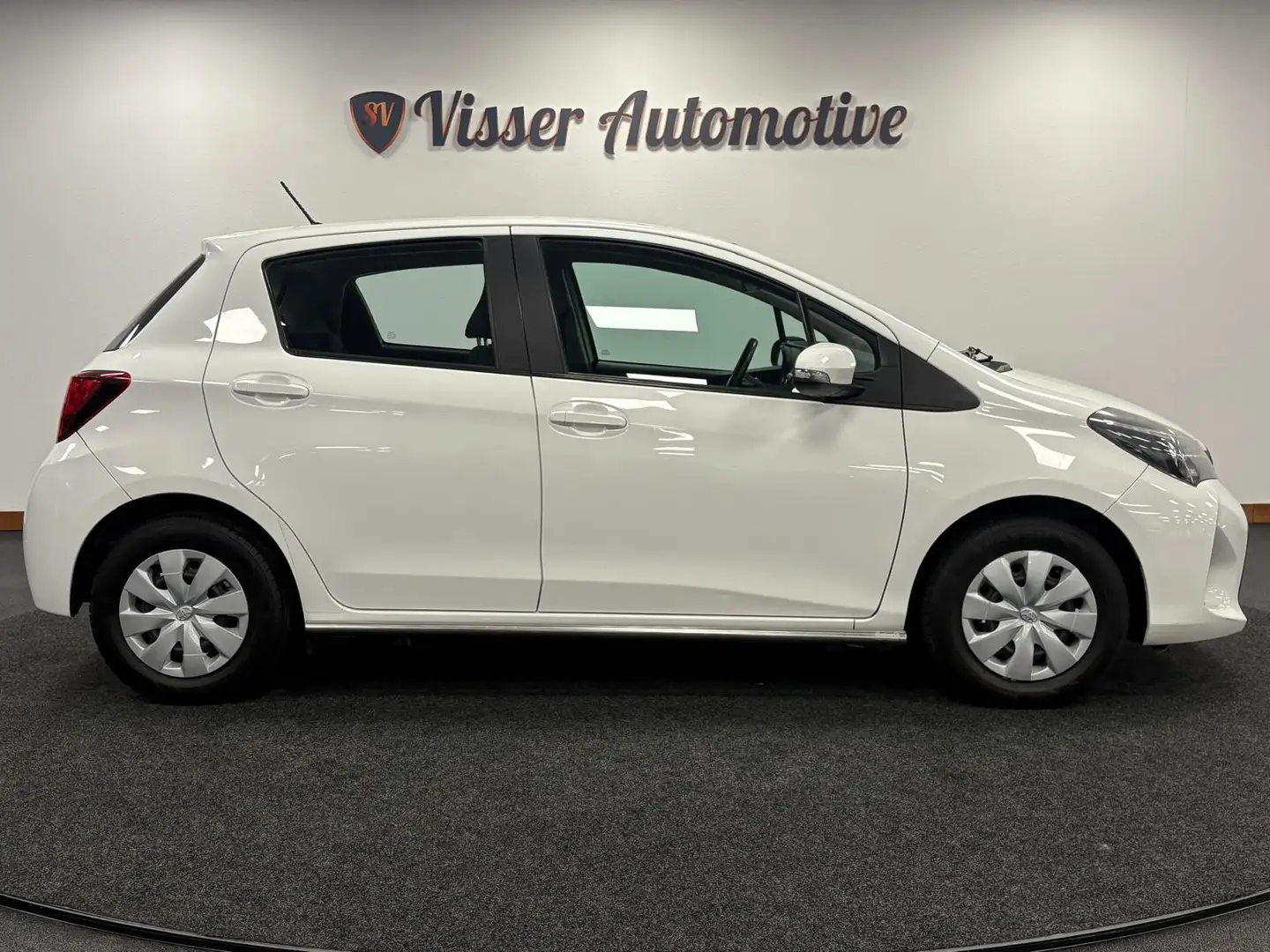 Toyota Yaris 1.0 VVT-i Aspiration*Nationale Auto Pas*NAP*Camera Wit - 2