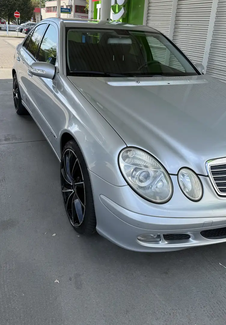 Mercedes-Benz E 220 CDI Automatik Classic - 1