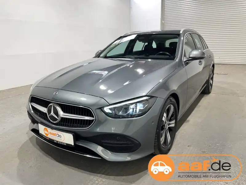 MERCEDES-BENZ Clasa C