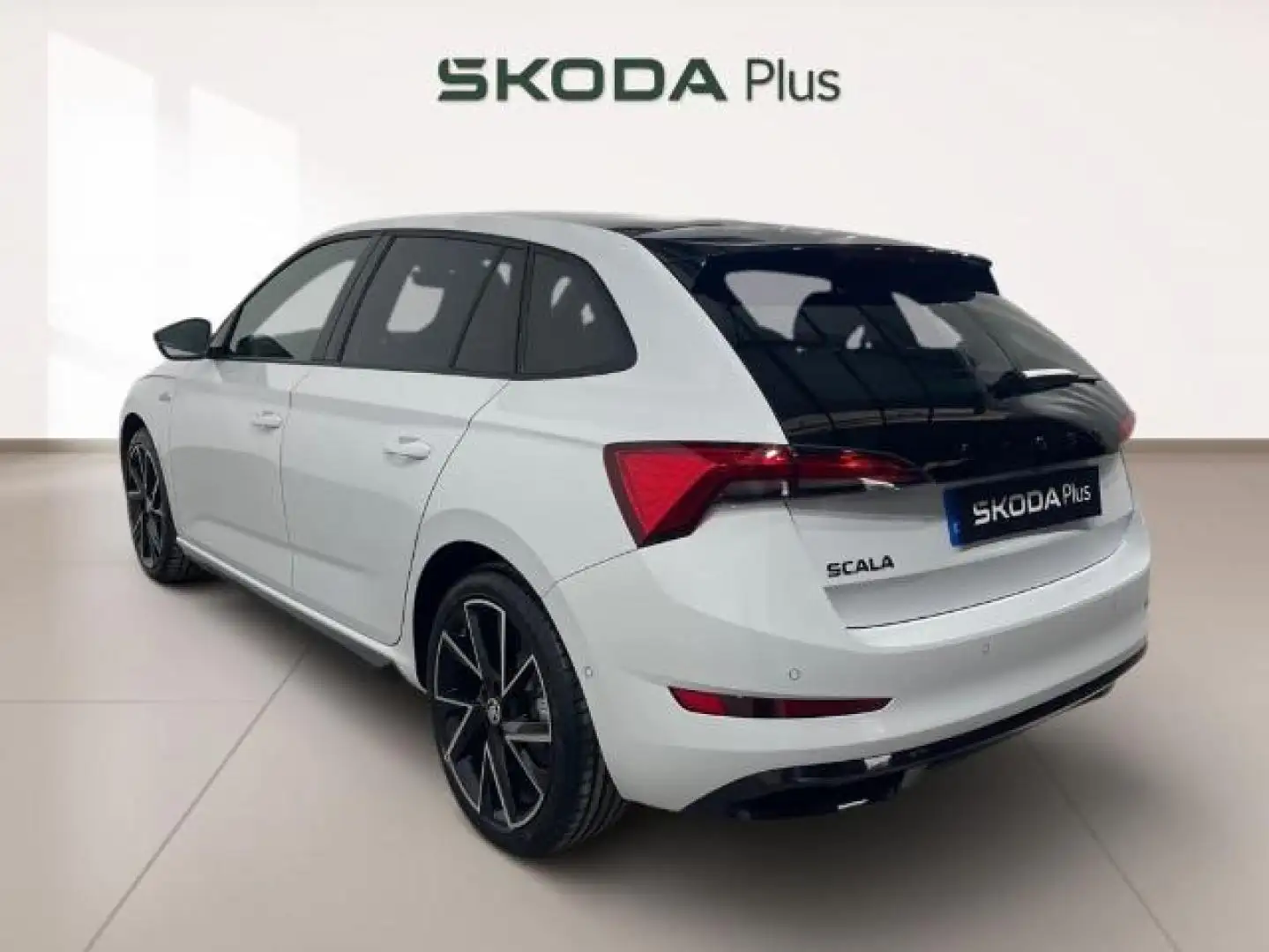 Skoda Scala 1.5 TSI Montecarlo DSG 110kW Blanco - 2