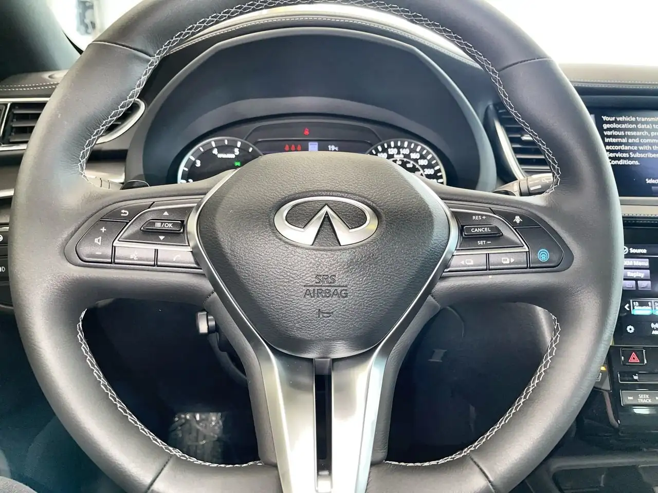 Infiniti QX55 снимка Infiniti QX55