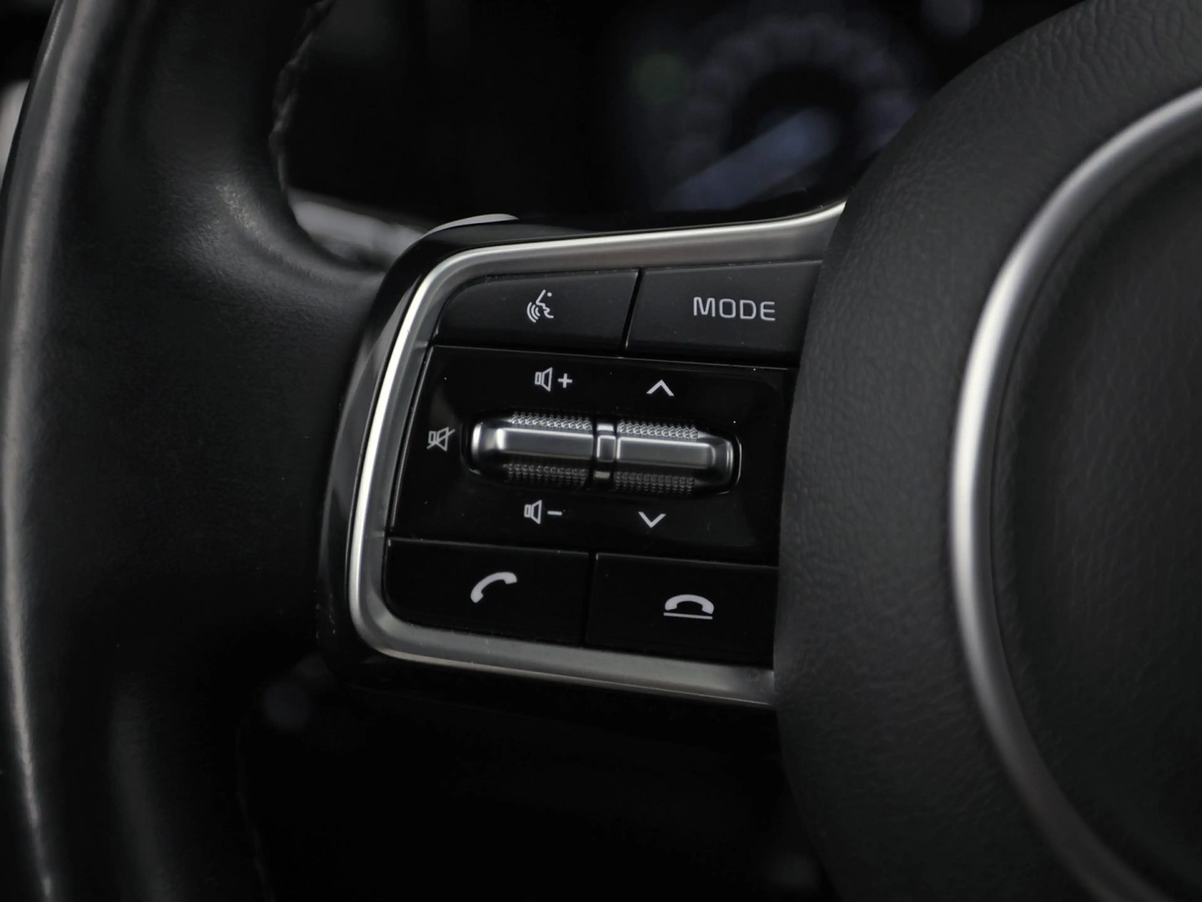 Kia Sorento 1.6 T-GDI Plug-in Hybrid 4WD Executive 7 Persoons — photo 21