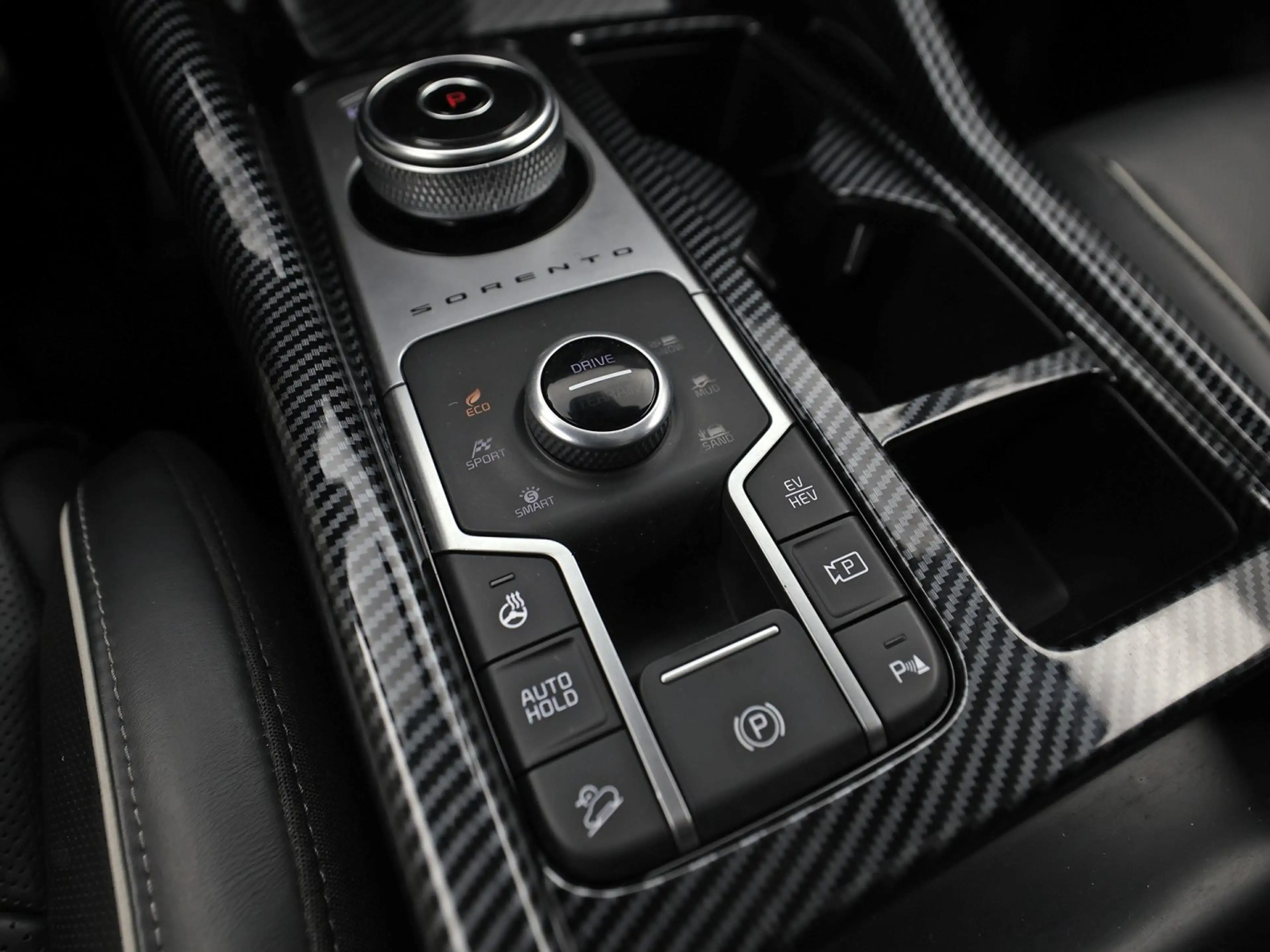 Kia Sorento 1.6 T-GDI Plug-in Hybrid 4WD Executive 7 Persoons — photo 12