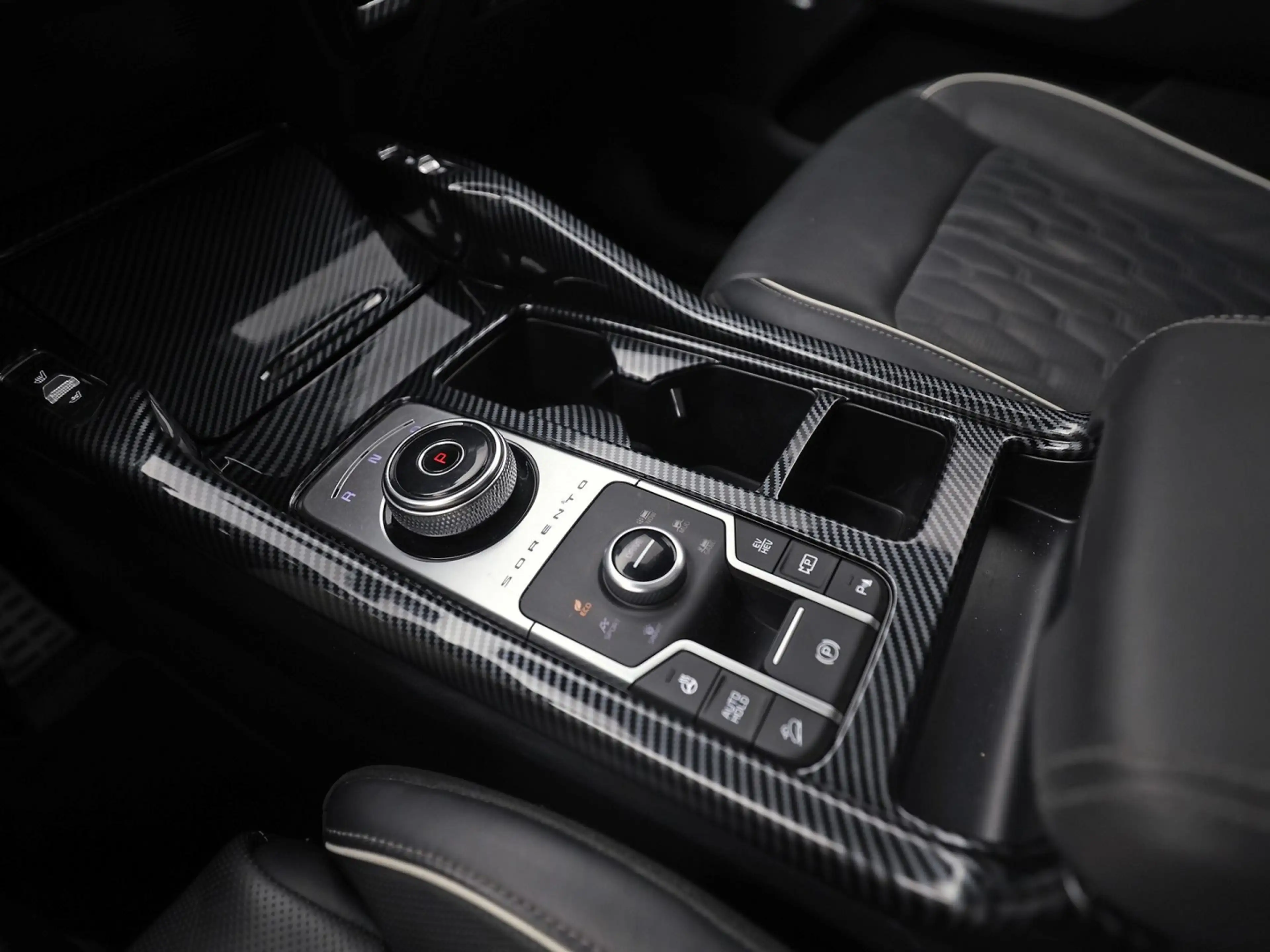 Kia Sorento 1.6 T-GDI Plug-in Hybrid 4WD Executive 7 Persoons — photo 28