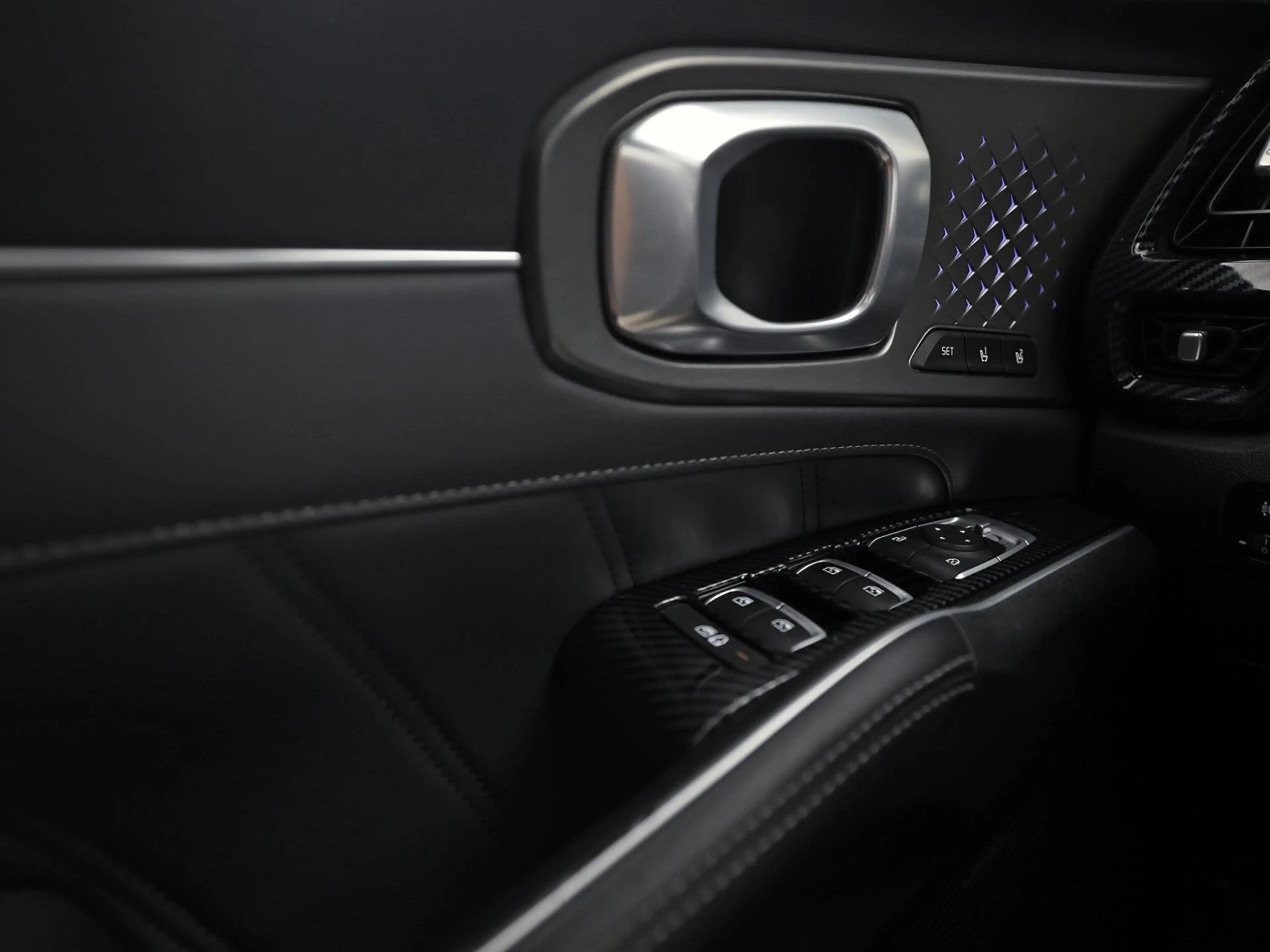 Kia Sorento 1.6 T-GDI Plug-in Hybrid 4WD Executive 7 Persoons — photo 27