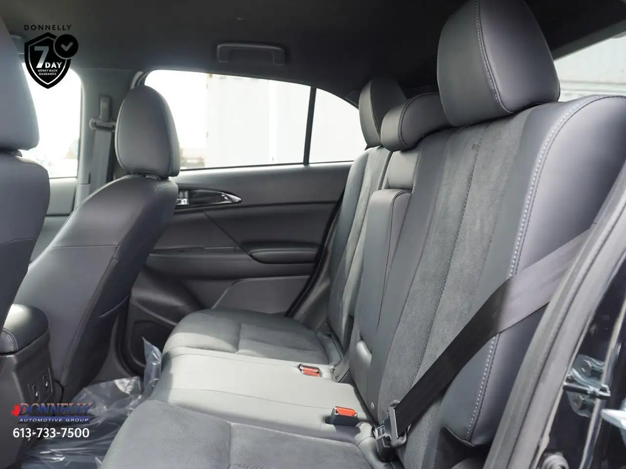 Mitsubishi Eclipse Cross снимка Mitsubishi Eclipse Cross