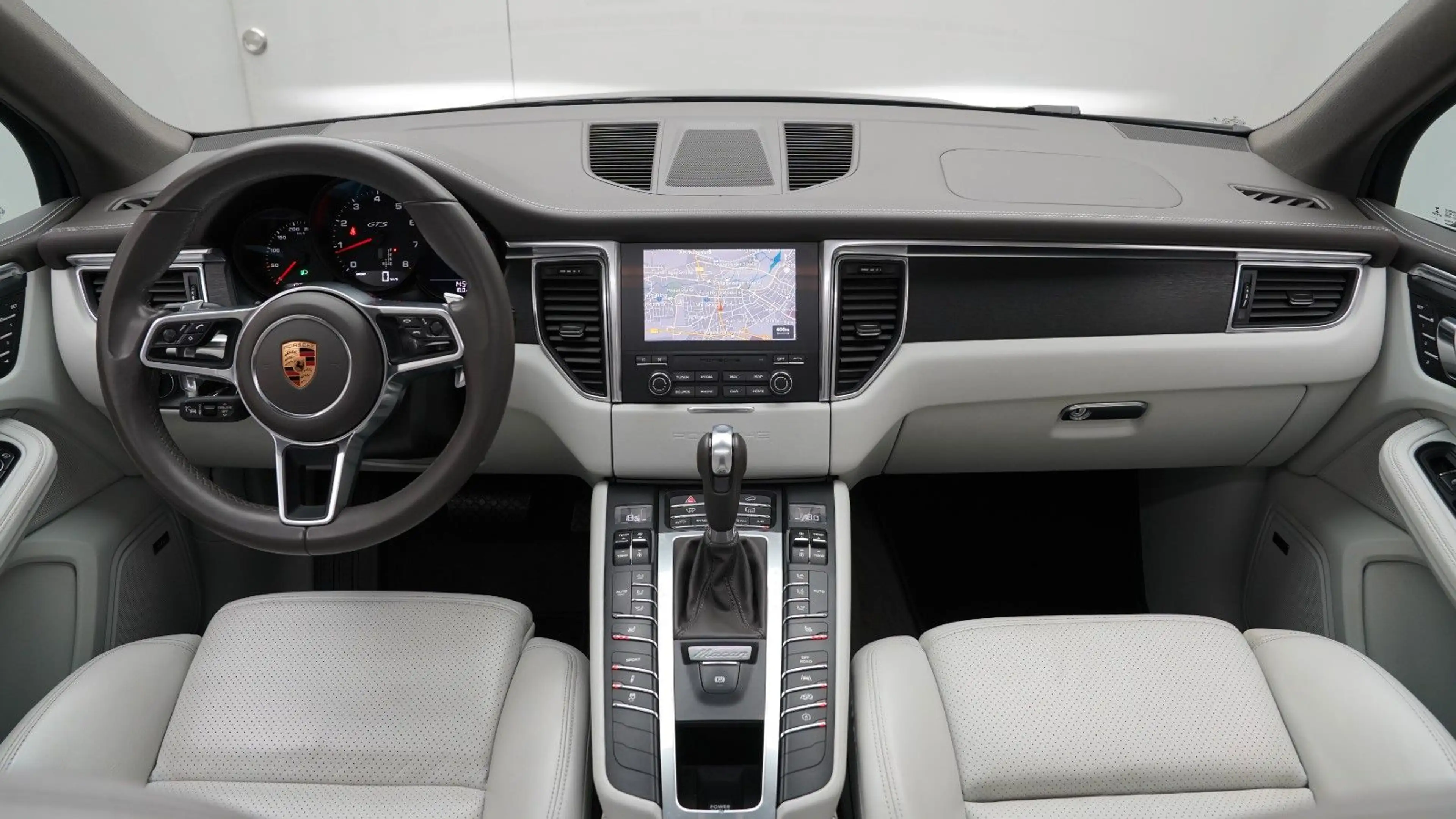 Porsche Macan GTS *PDLS+*KAMERA*BOSE*PANO*1-HAND* APPLE* — photo 9