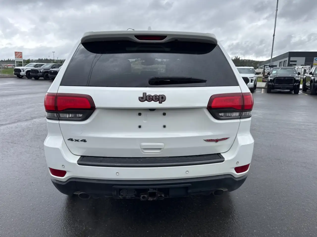 Jeep Grand Cherokee photo Jeep Grand Cherokee
