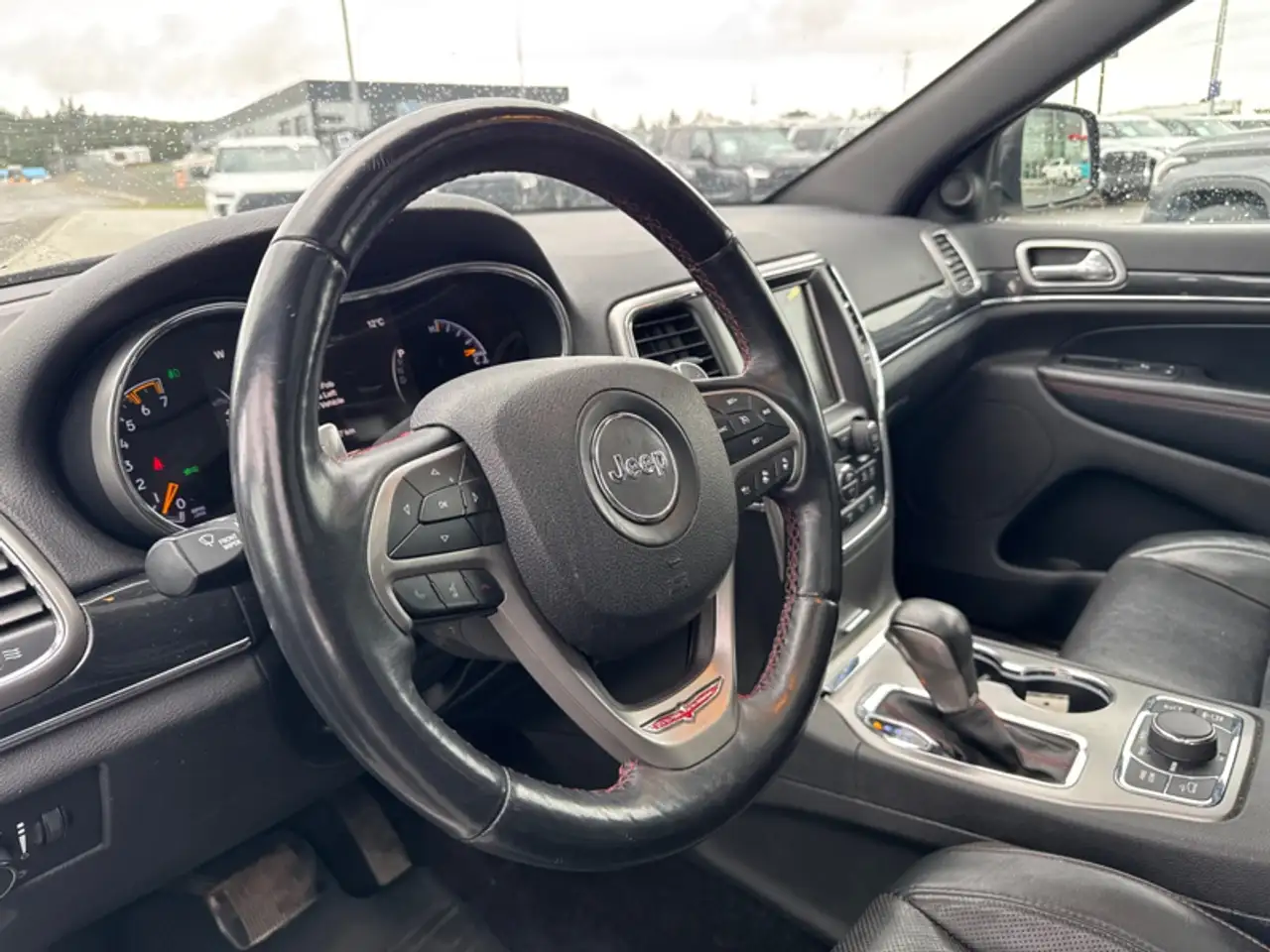 Jeep Grand Cherokee photo Jeep Grand Cherokee