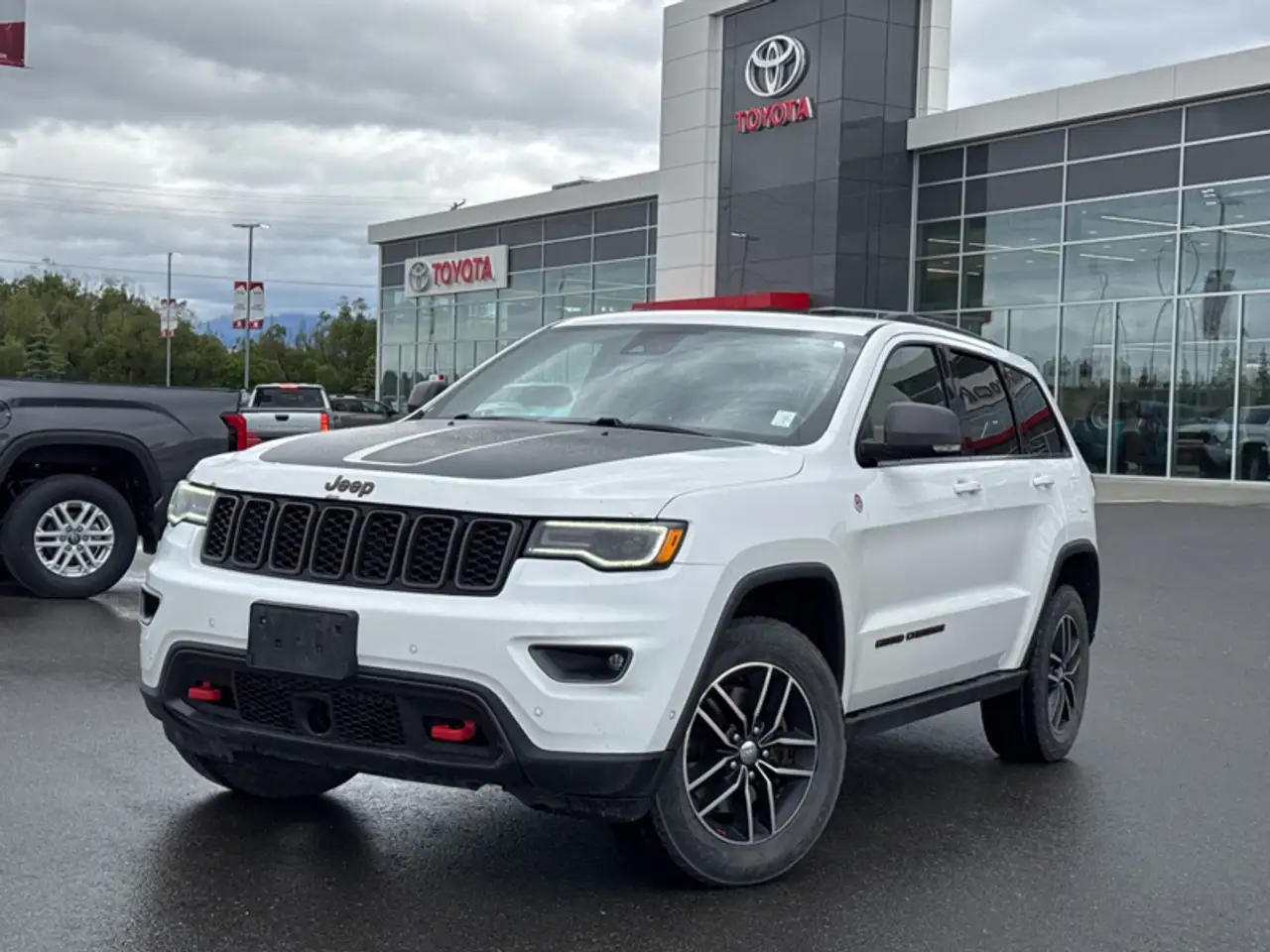 Jeep Grand Cherokee photo Jeep Grand Cherokee