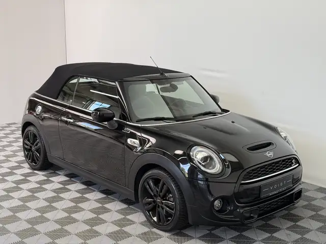 Mini Cooper Cooper view 9