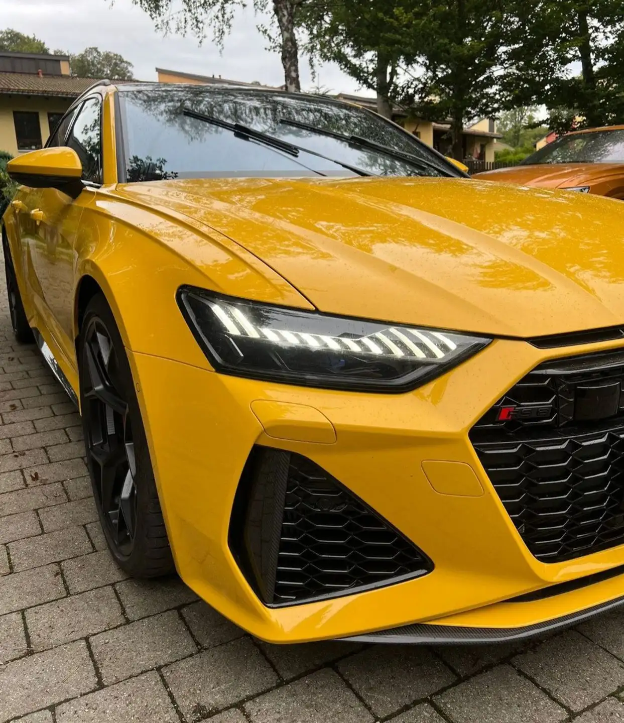 아우디 Audi RS6 4.0 TFSI 2024 노랑 사진 7