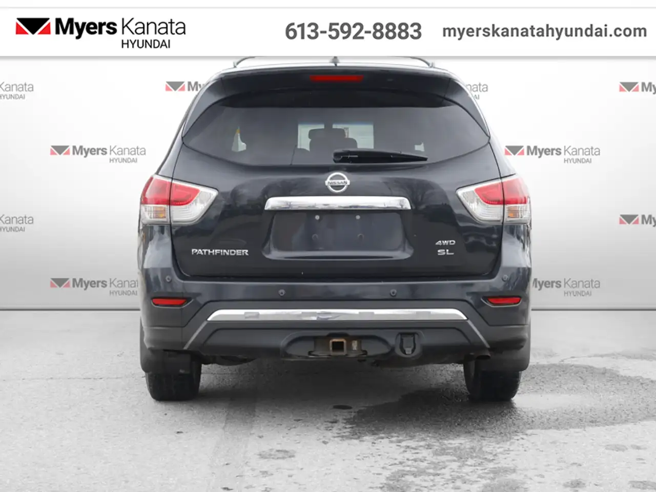 Nissan Pathfinder снимка Nissan Pathfinder