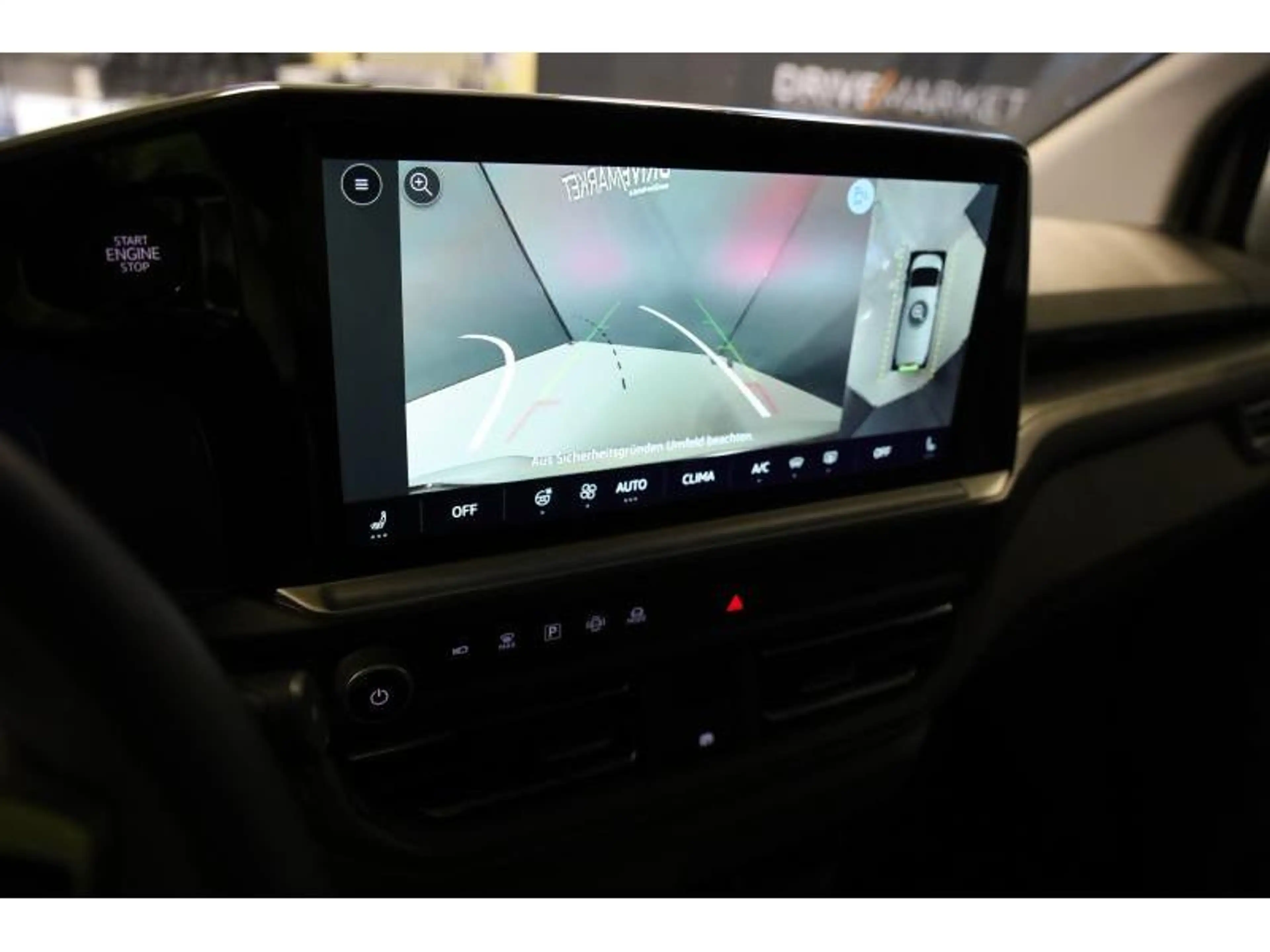 Volkswagen T7 Caravelle STYLE COURT A8 — photo 6