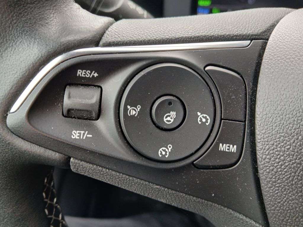 Opel Mokka E