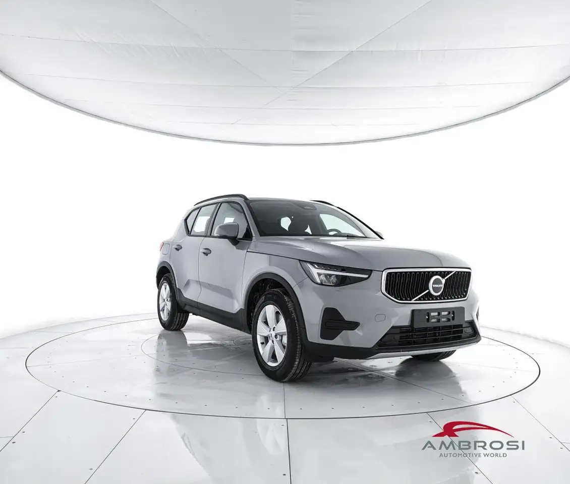 Volvo XC40 2026