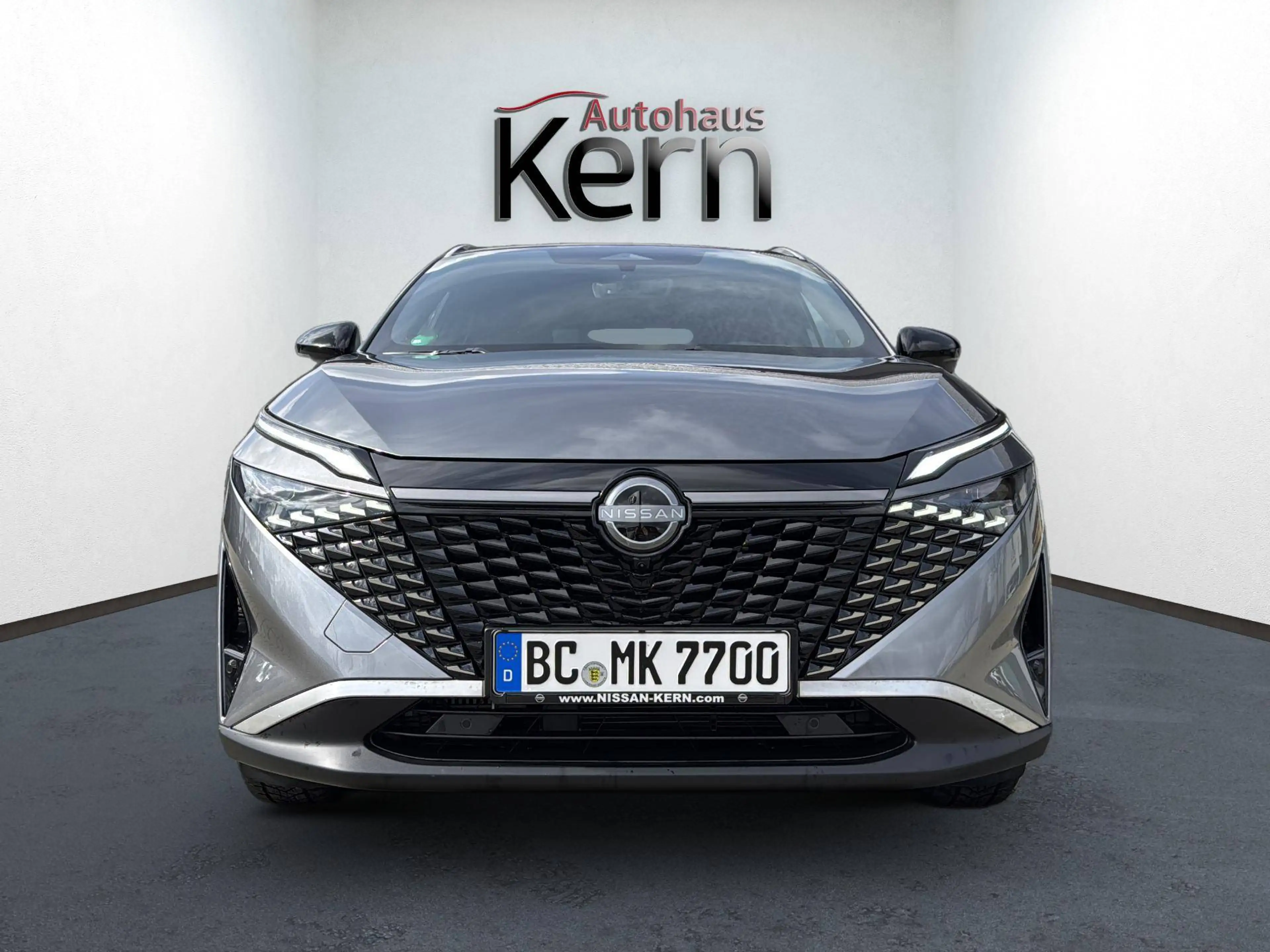 Nissan Qashqai 1.3 Tekna 4x4 DIG-T Xtronic / %SSV% — photo 9