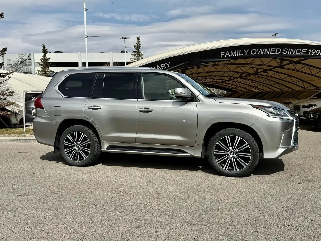 Lexus LX fotografie Lexus LX