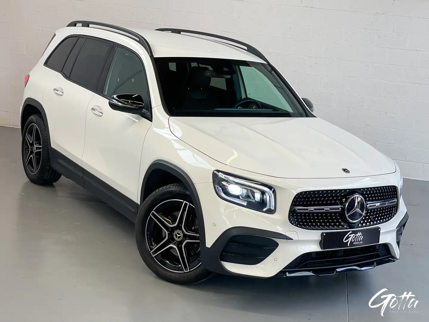 Mercedes-Benz GLB 200 d150CH*AMG/PACK NIGHT/AMBIENT LIGHT/S.CHAUFFANTS Blanc - 2