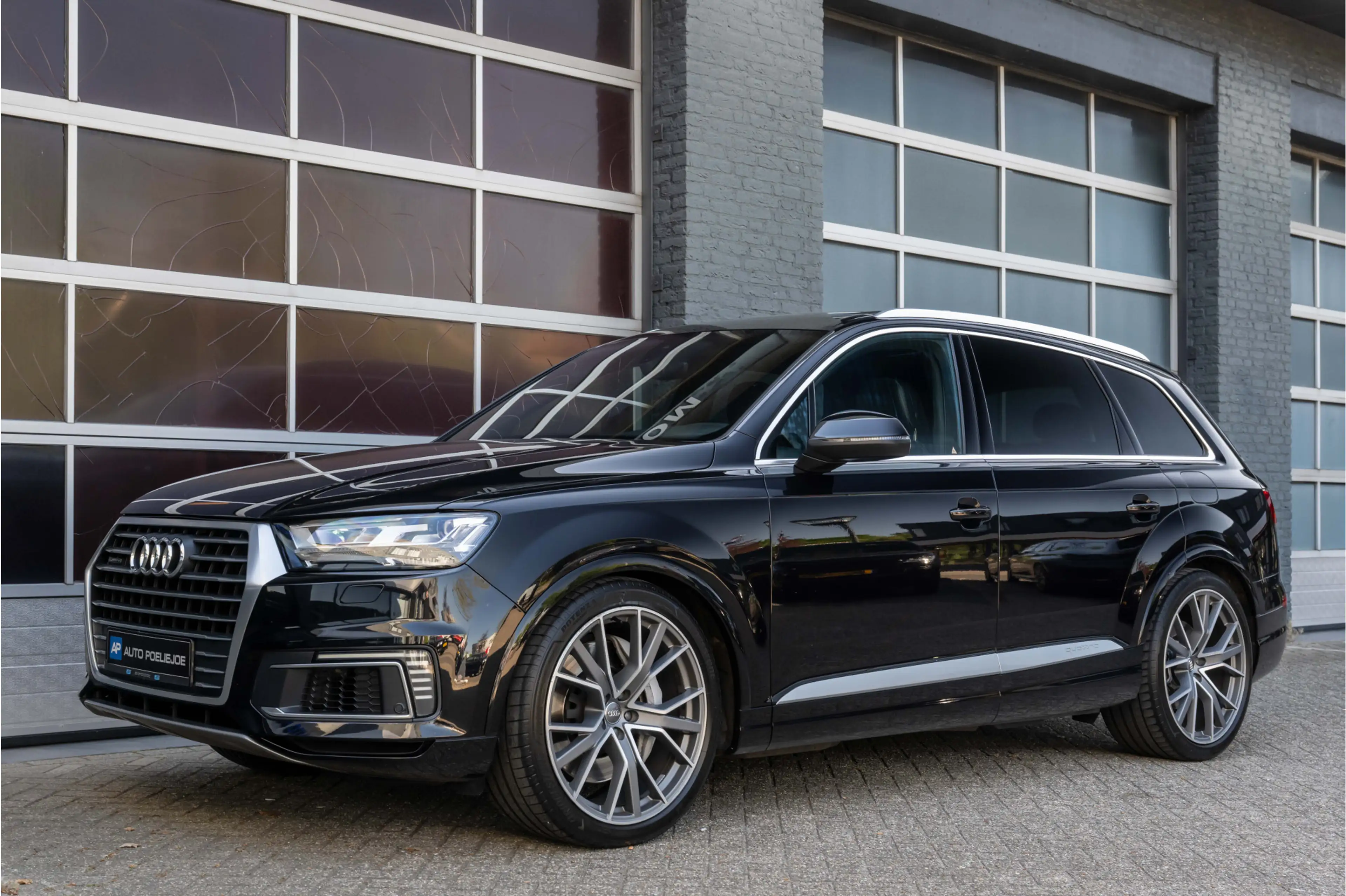 Audi Q7 e-tron 3.0 TDI quattro Sport Pano, Luchtvering, Sport-Sea — photo 4