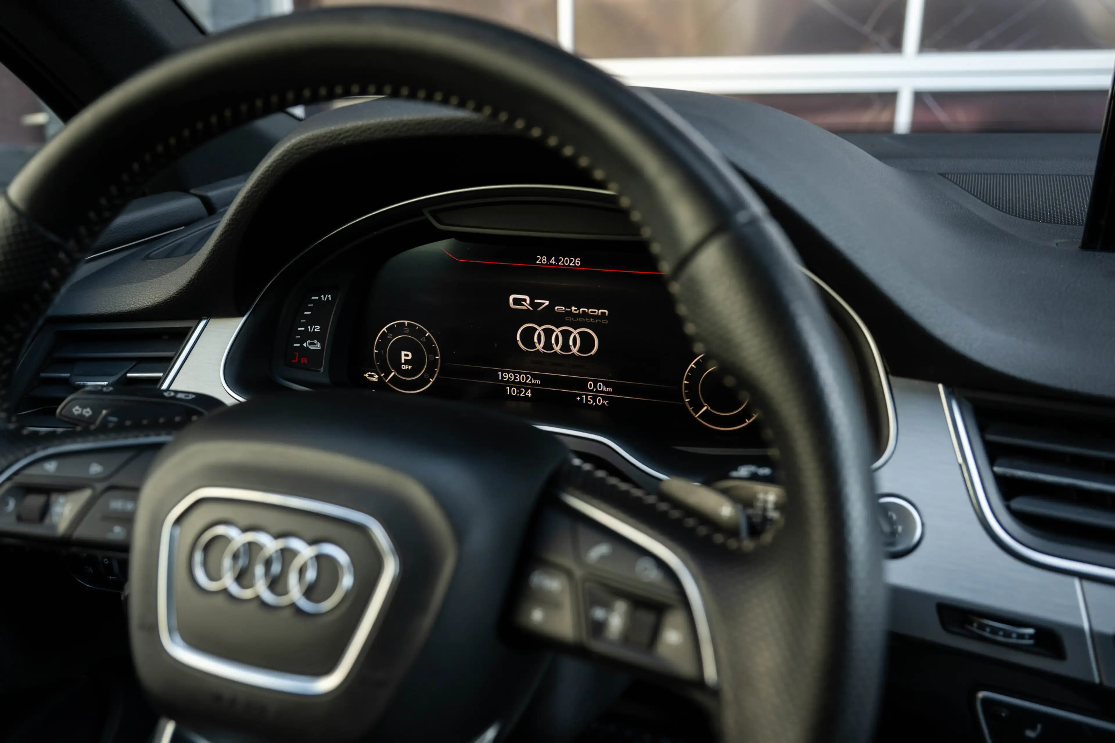 Audi Q7 e-tron 3.0 TDI quattro Sport Pano, Luchtvering, Sport-Sea — photo 15