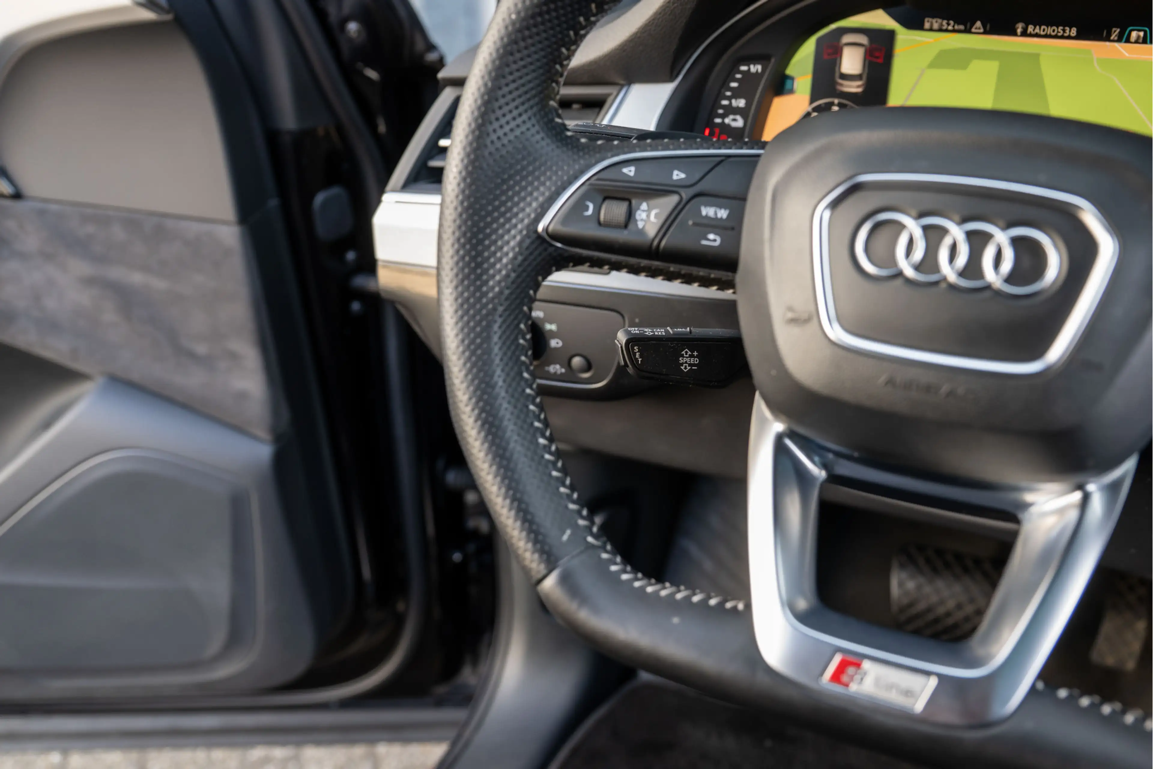 Audi Q7 e-tron 3.0 TDI quattro Sport Pano, Luchtvering, Sport-Sea — photo 23