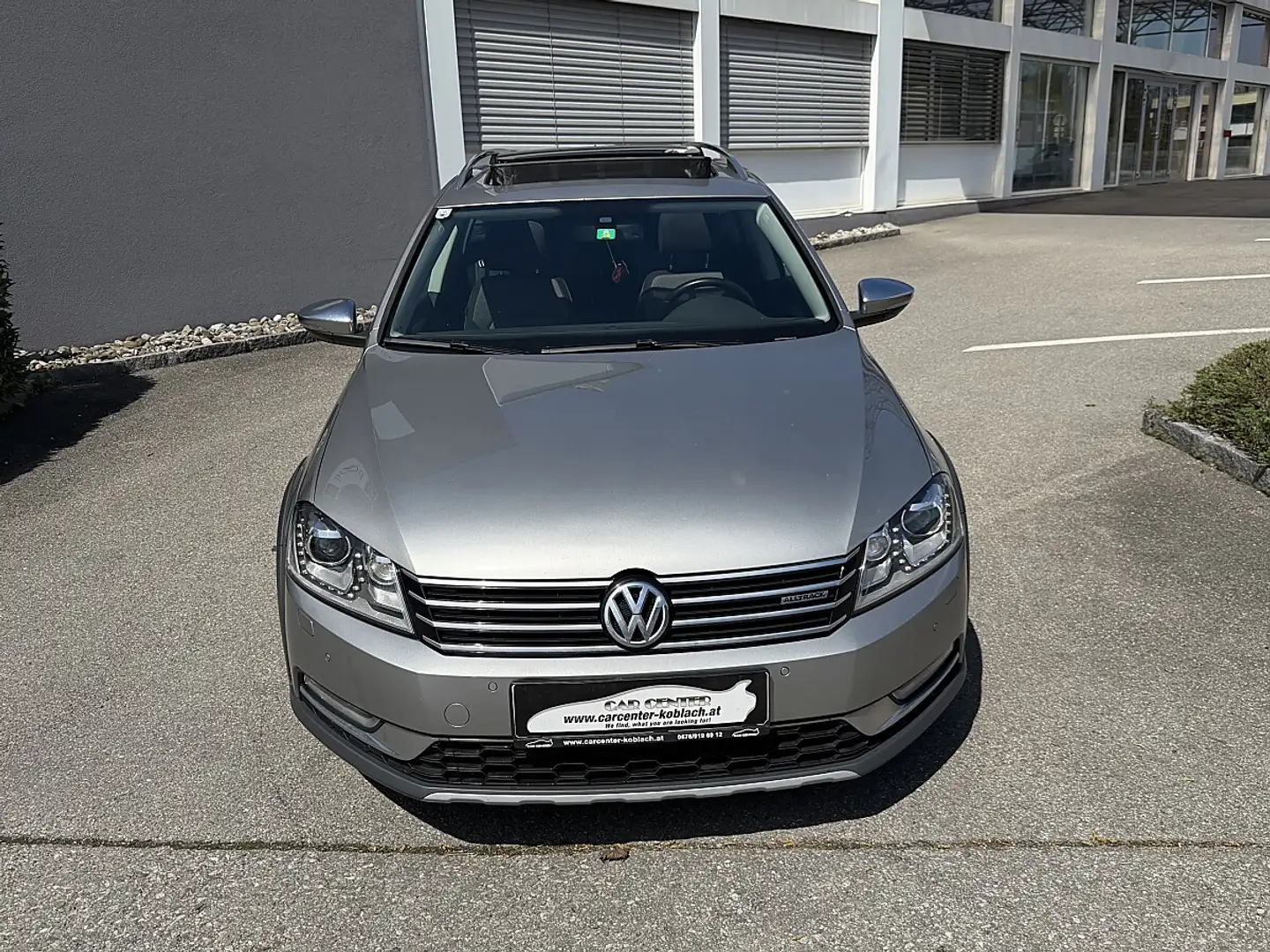 Volkswagen Passat Alltrack BMT Sky 2,0 TDI DPF 4Motion Grau - 2