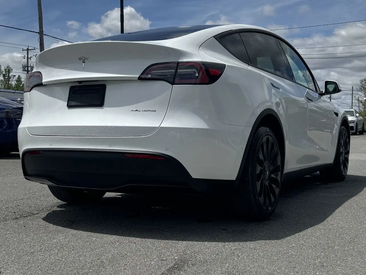 Tesla Model Y fotografie Tesla Model Y