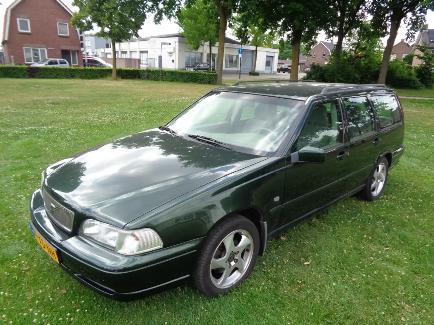 Volvo V70 met nieuwe a p k Vert - 1