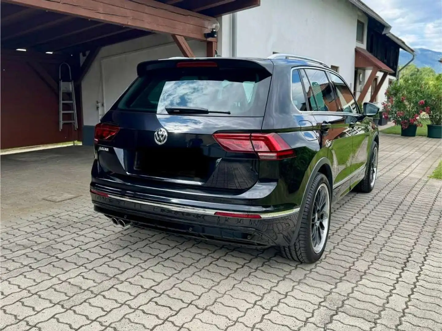 Volkswagen Tiguan Tiguan 1,4 TSI Comfortline Comfortline Schwarz - 2